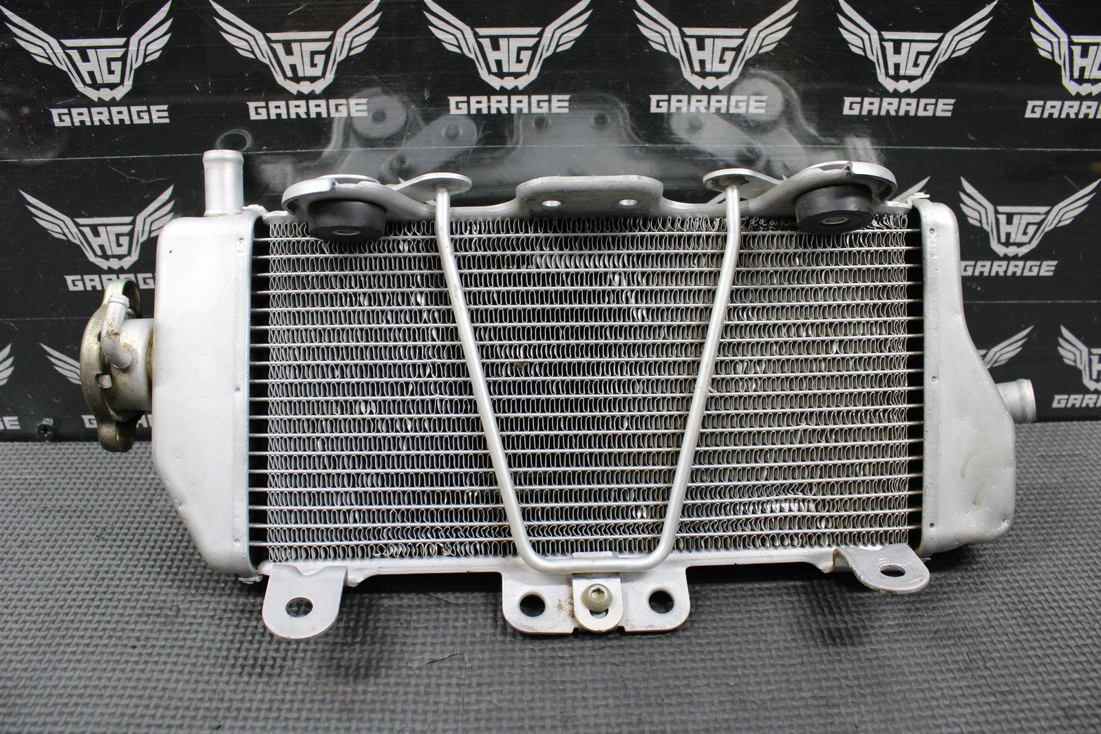 2009 YAMAHA 07 - 11 WR450F 07 - 09 YZ450F OEM RIGHT RADIATOR COOLER 2S2 - 12461 - 70 - 00 - hggarage