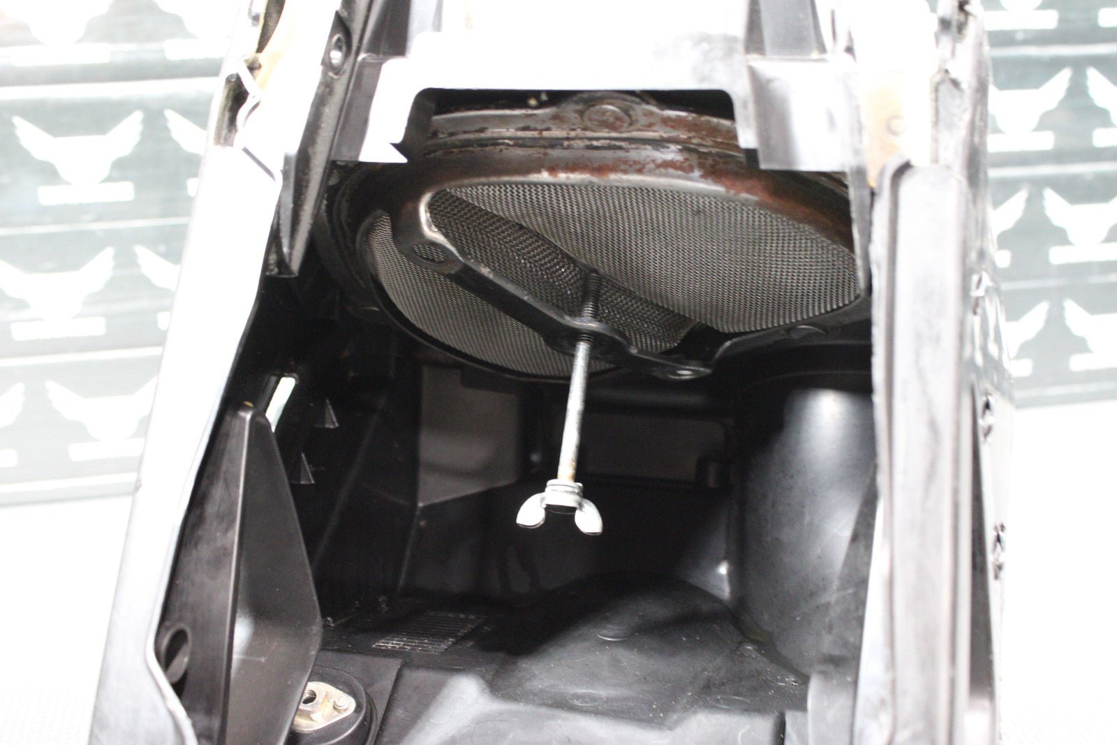 2014 KAWASAKI 13 - 16 KX250F OEM AIRBOX INTAKE AIR CLEANER CASE 59006 - 0011 - hggarage