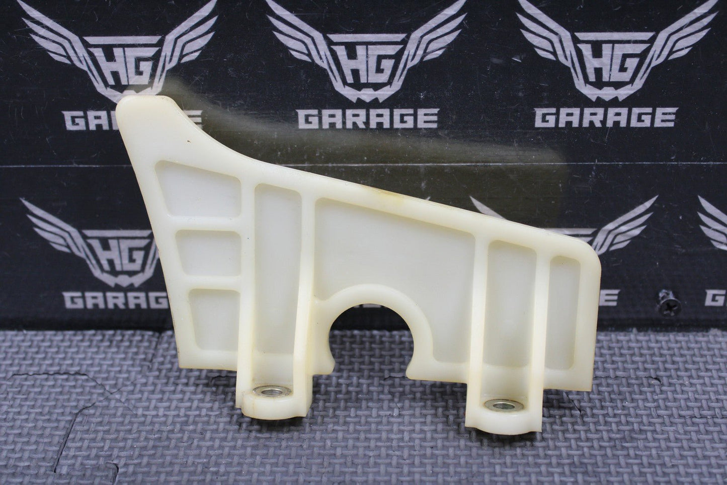 1988 HONDA 87 - 88 CR125R CR250R CR500R OEM CHAIN SPLASH GUARD GUIDE 52180 - KS6 - 700 - hggarage