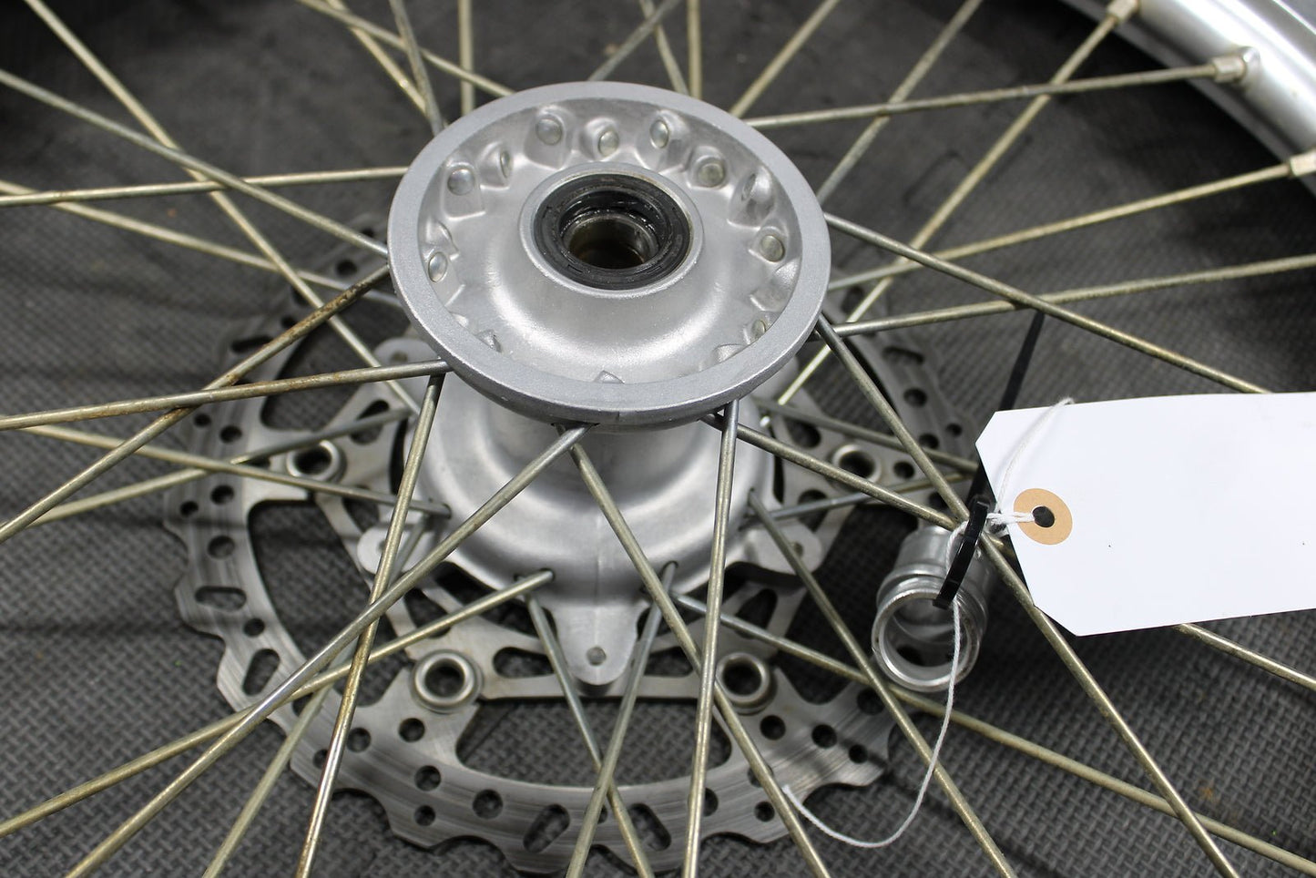 2008 Yamaha YZ450F OEM Excel Front Wheel Rim Hub Assembly 5NY - 25111 - 00 - 00 - hggarage