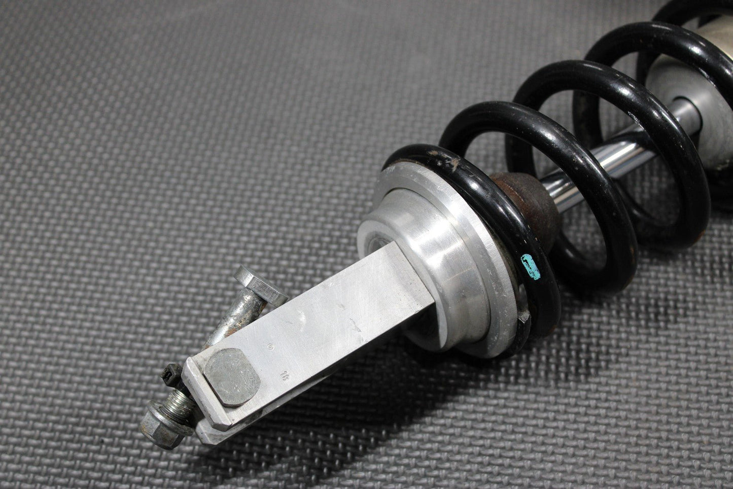 2014 KAWASAKI KX250F OEM REAR BACK SHOCK ABSORBER SUSPENSION 45014 - 0416 - 23P GOOD - hggarage