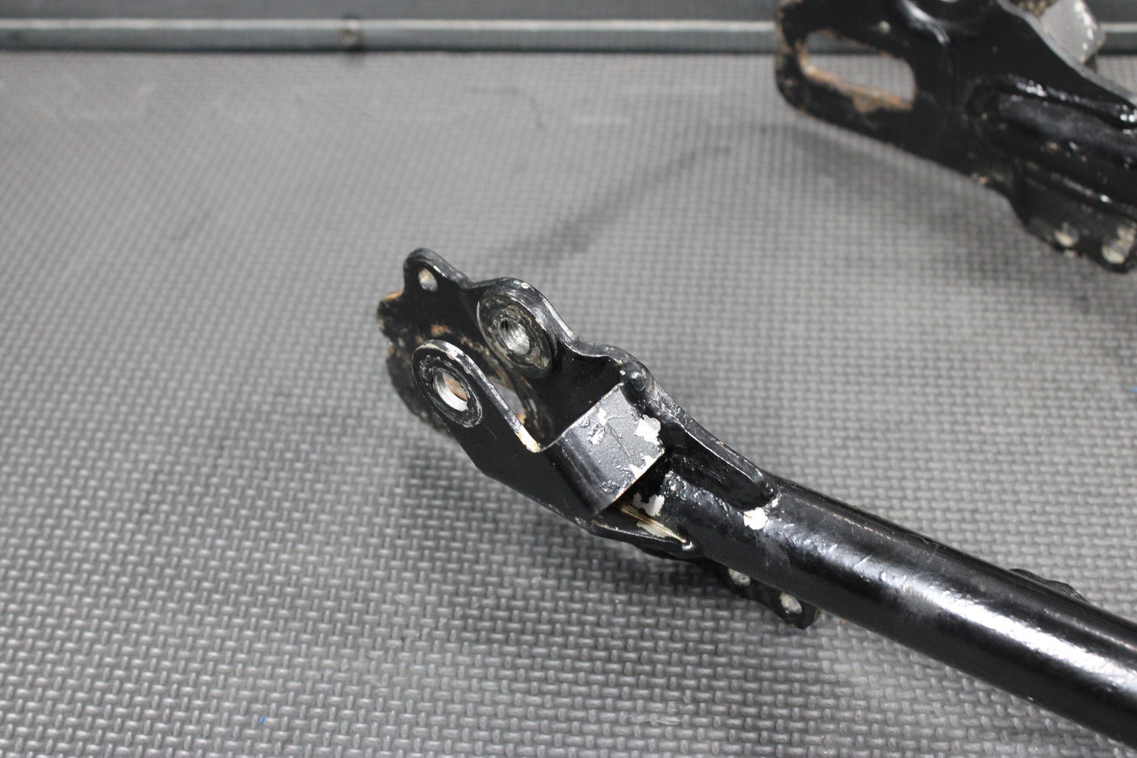 1997 YAMAHA RT100 92 - 00 OEM SWINGARM SWING ARM SUSPENSION 3UL - 22110 - 00 - 35 - hggarage