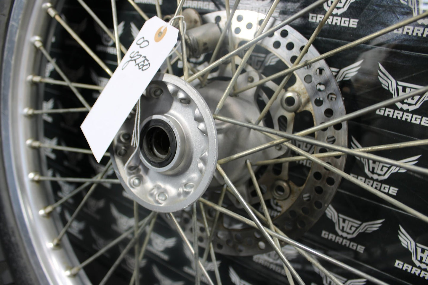 2000 Yamaha YZ125 YZ250 OEM Excel Front Wheel Rim Hub 4SS - 25111 - 01 - 00 - hggarage