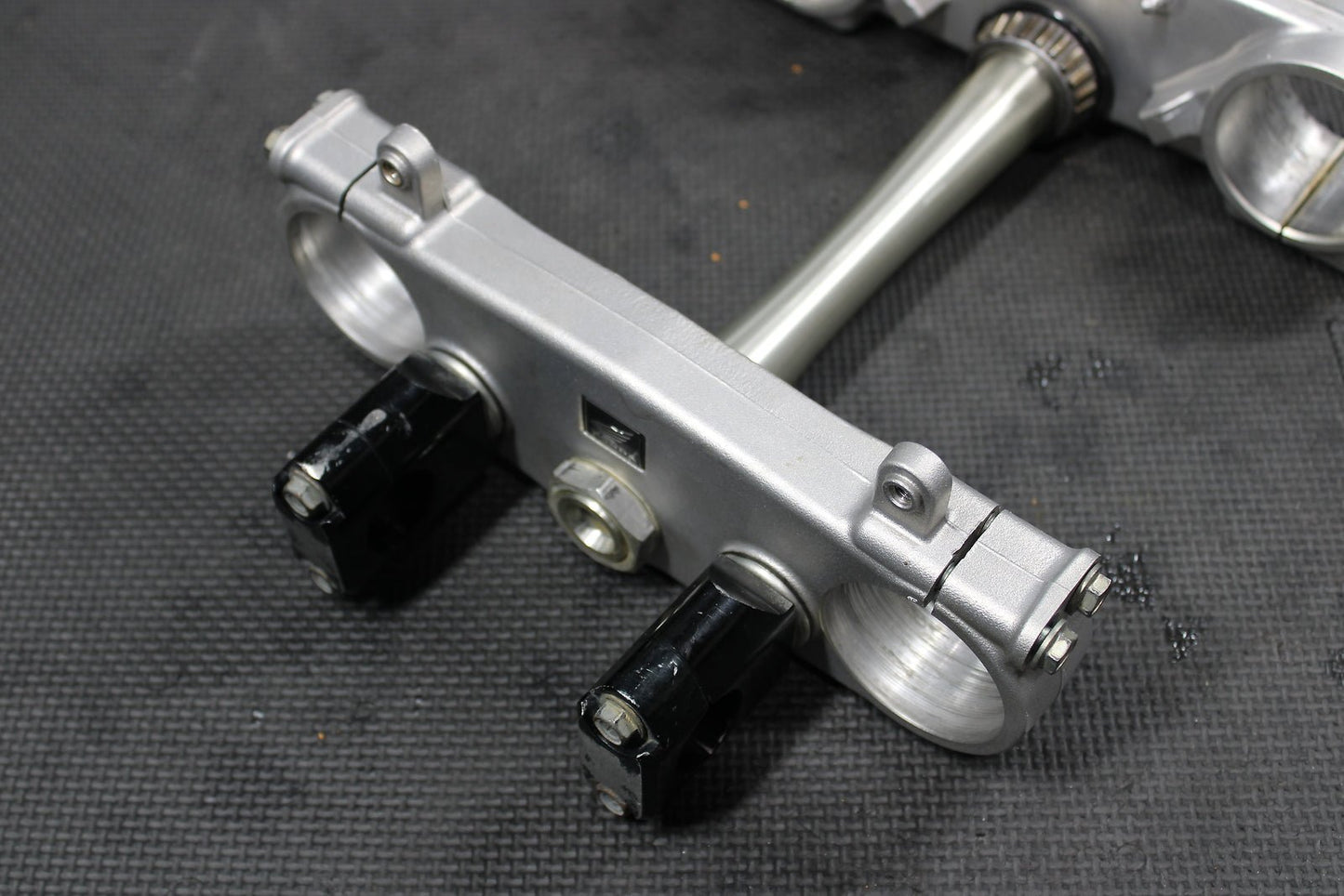 2013 HONDA CRF450R OEM FRONT FORKS LOWER UPPER TRIPLE TREE STEM CLAMP 53219 - MEN - hggarage