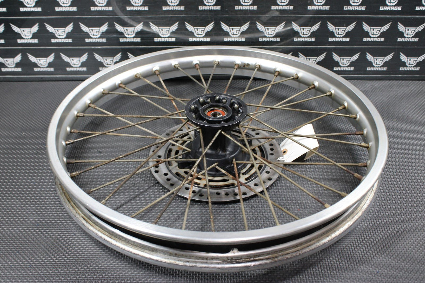 1987 HONDA XR250R OEM D.I.D FRONT WHEEL RIM HUB 44601 - MG2 - 830 44701 - KT1 - 781 - hggarage