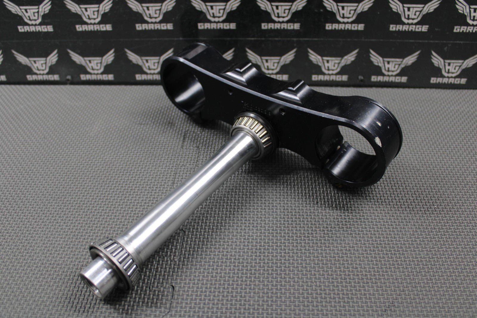 2010 KTM 250 XCF - W OEM FRONT FORKS CLAMP LOWER TRIPLE TREE STEM 7800103201930 - hggarage