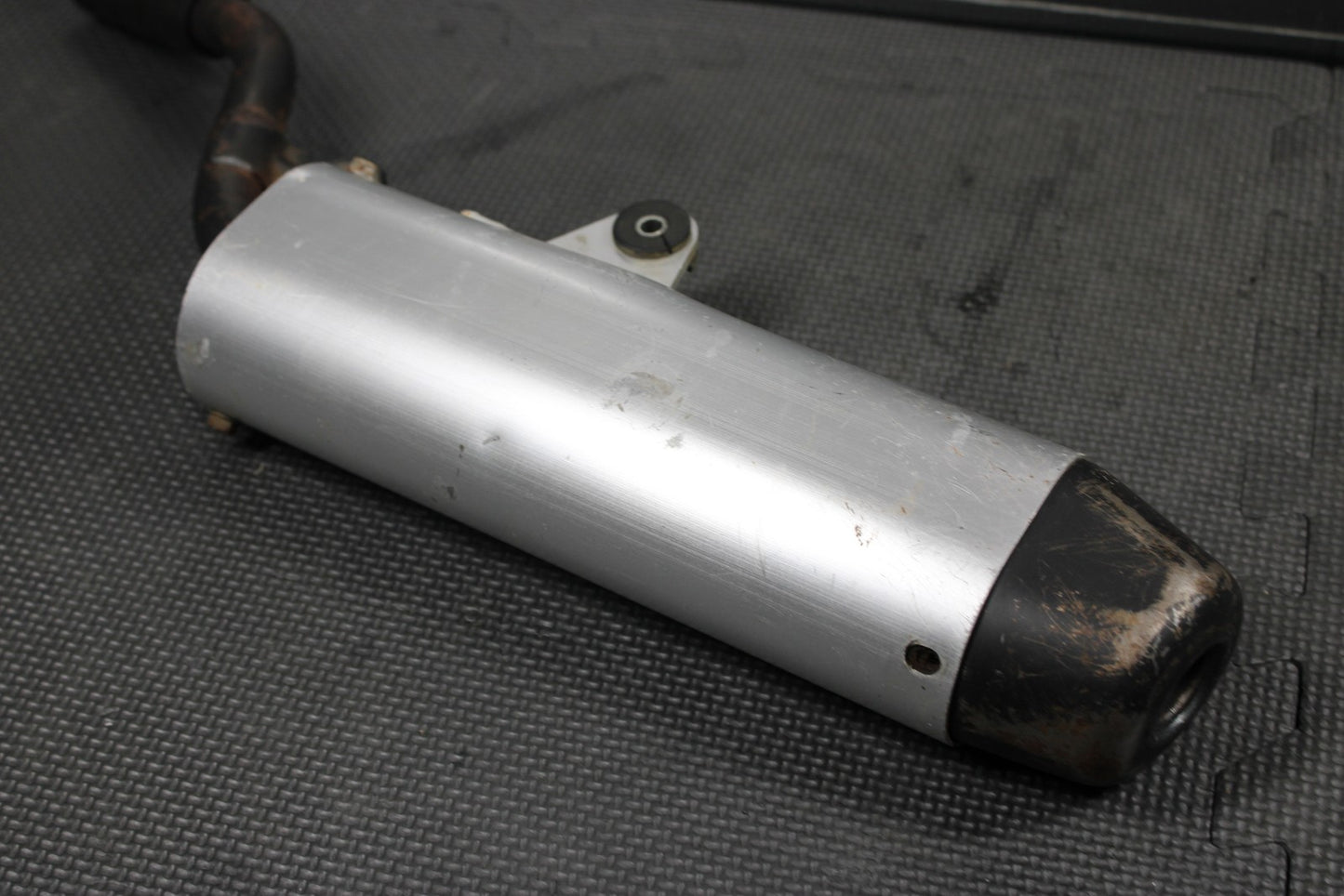 2001 KAWASAKI 01 - 05 KX100 KX85 OEM MUFFLER EXHAUST SILENCER SLIP ON PIPE 18100 - 1 - hggarage