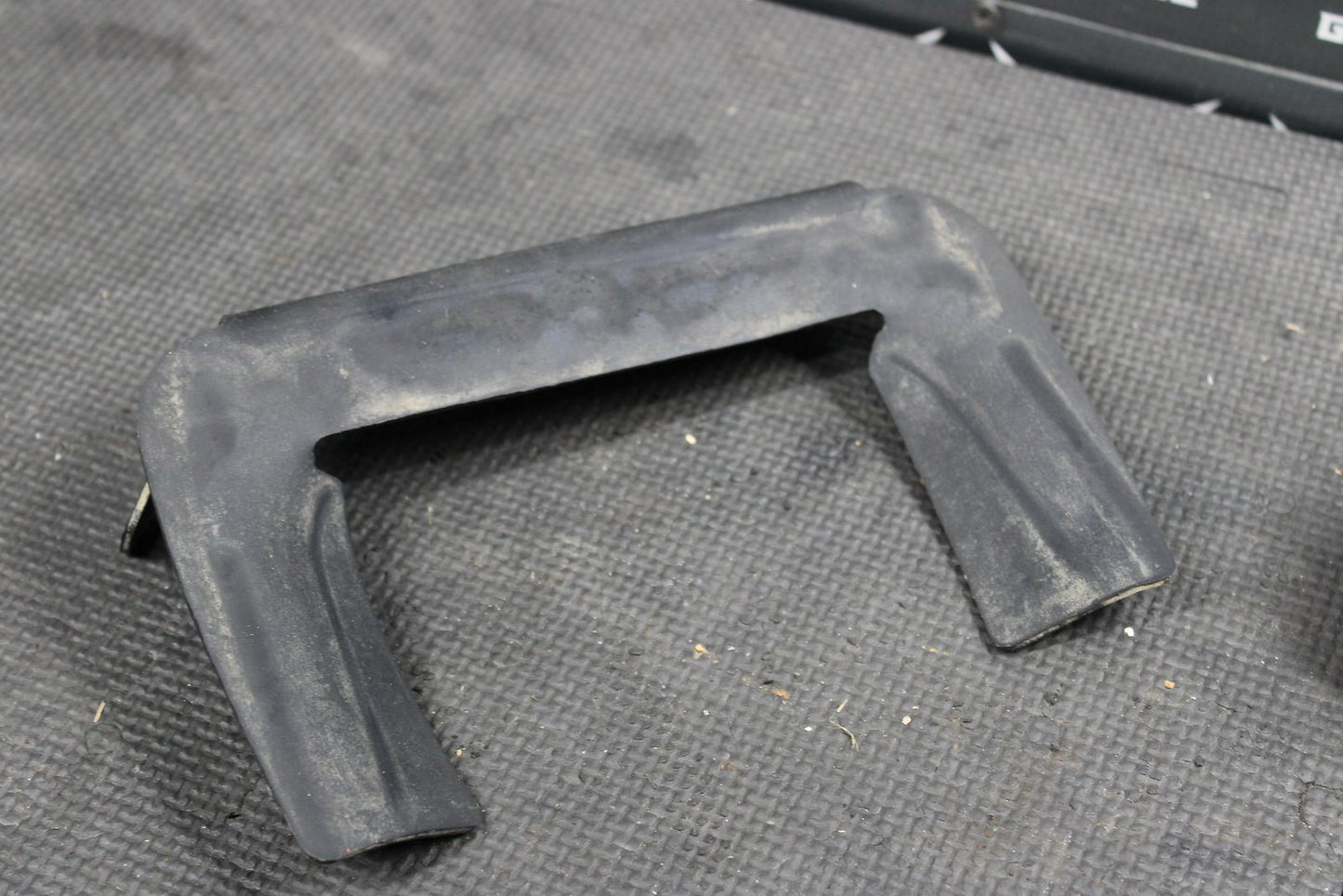 1997 Honda XR200R OEM Frame Fuel Tank Rubber Mounts Cushions Rubbers - hggarage