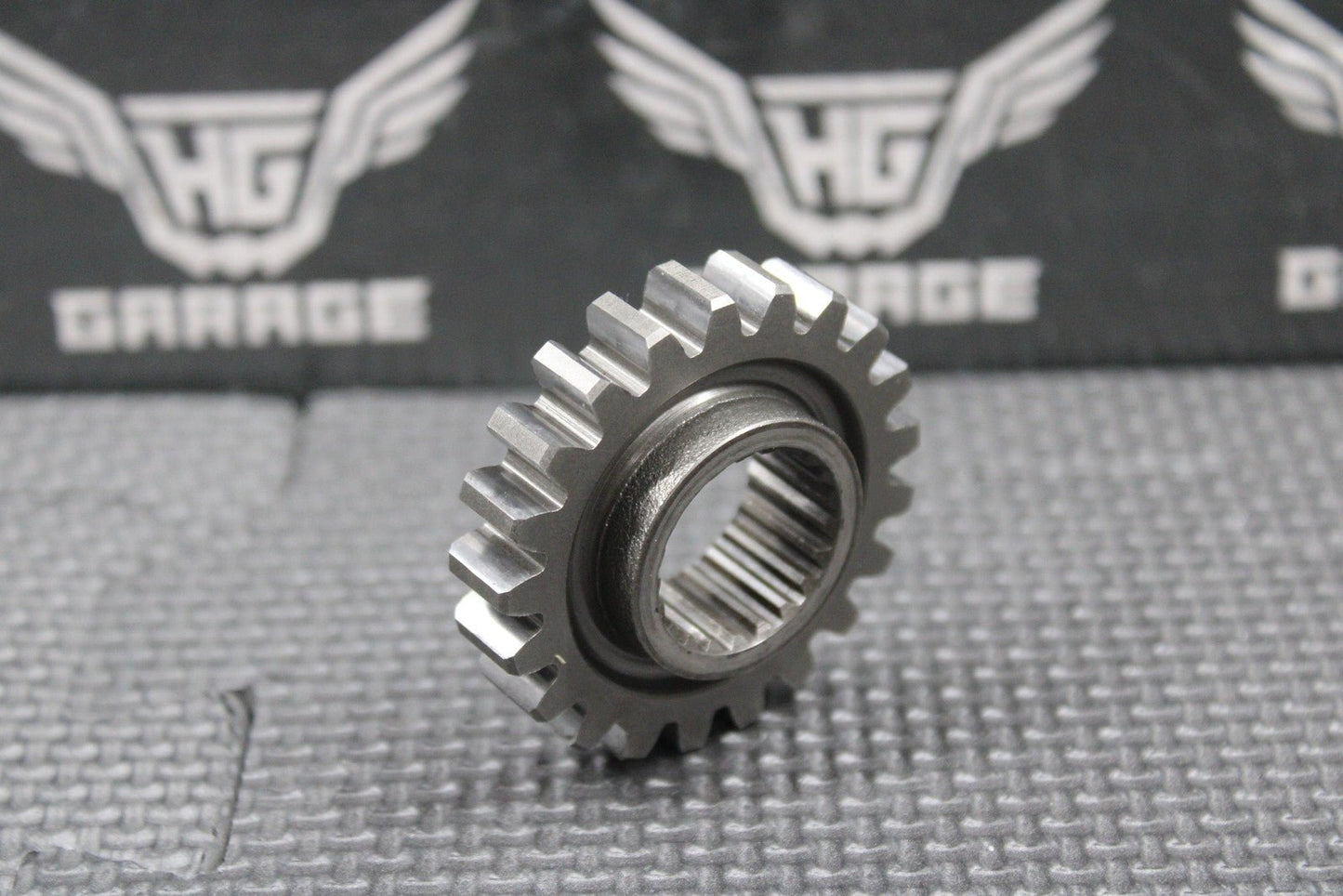 2001 HONDA 86 - 07 CR250R OEM ENGINE PRIMARY MAIN DRIVE GEAR 21T 13615 - KS7 - 000 - hggarage