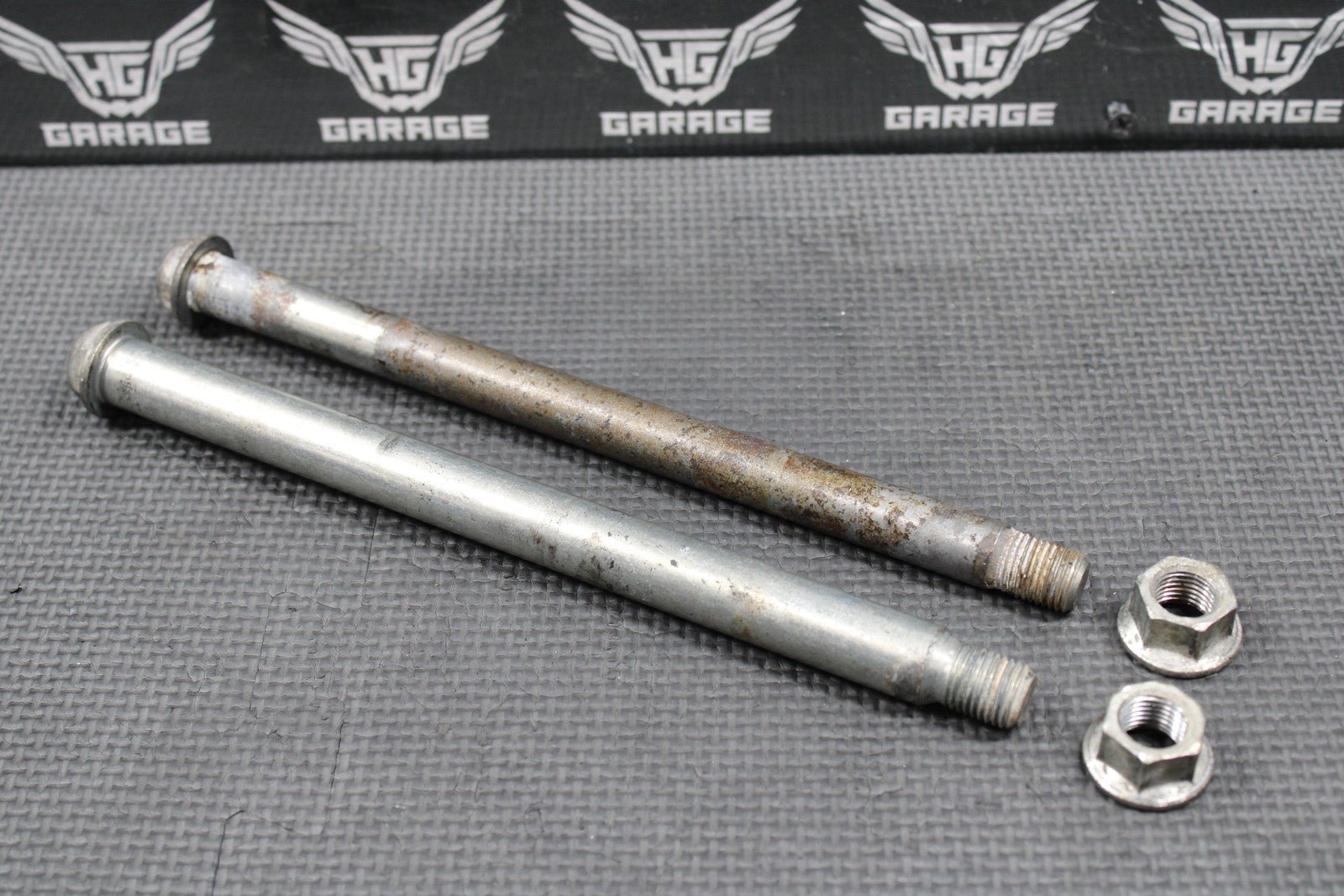 2009 KAWASAKI KLX250SF OEM SWINGARM BOLT SUSPENSION LINKAGE PIVOT SHAFT BOLTS - hggarage