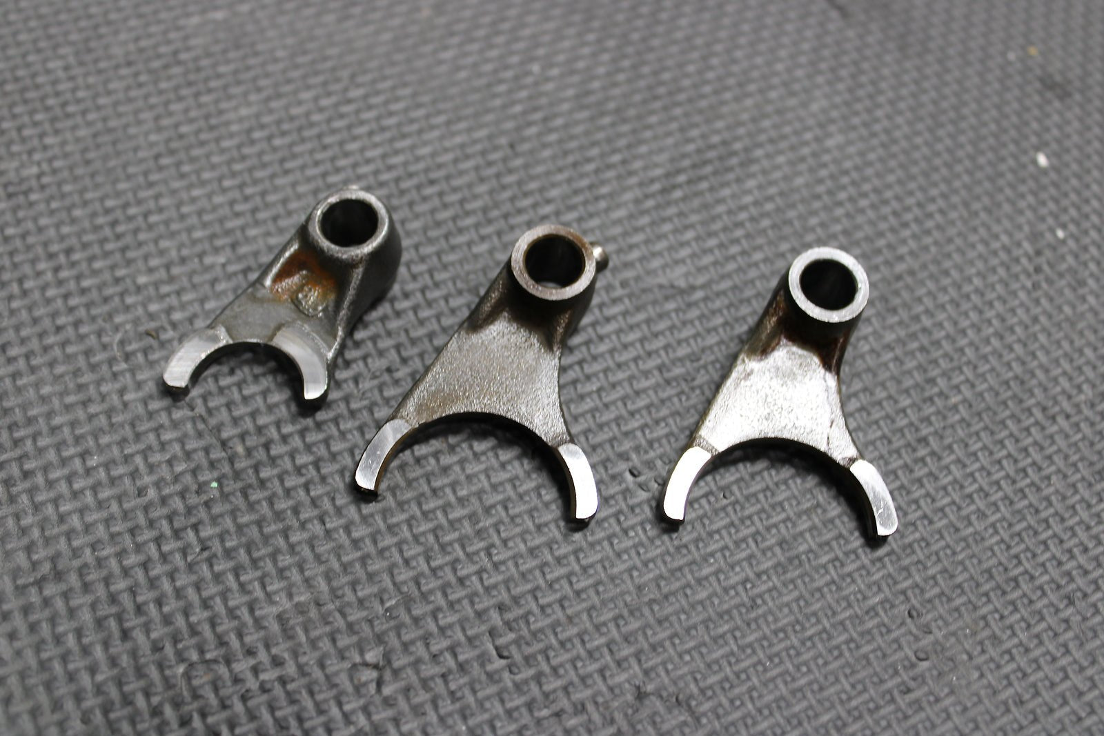 2002 KAWASAKI KX60 KX65 OEM ENGINE TRANSMISSION TRANNY ASSEMBLY GEARS - hggarage