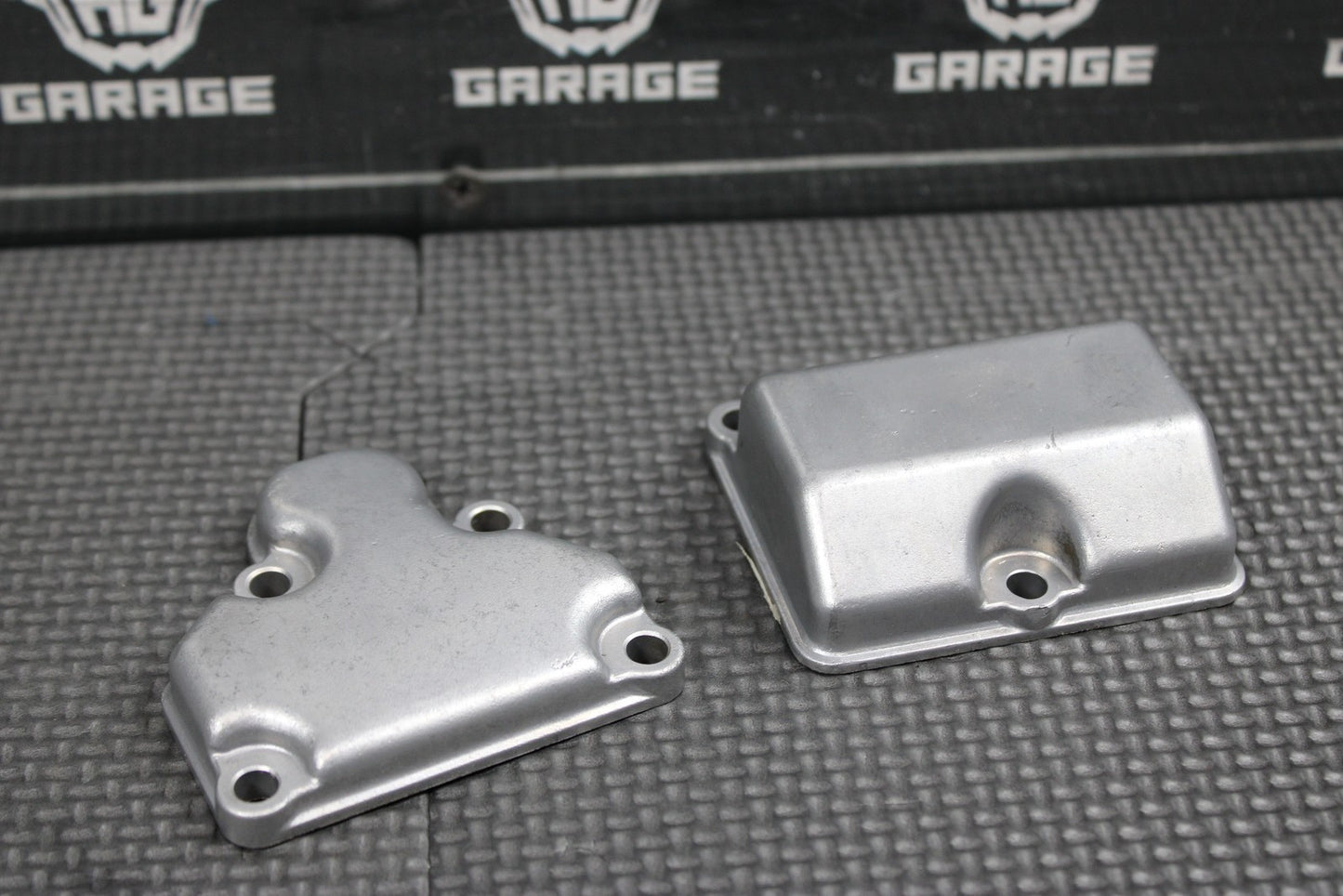 1996 93 - 00 KAWASAKI KX250 OEM ENGINE POWERVALVE POWER VALVE CYLINDER COVERS - hggarage