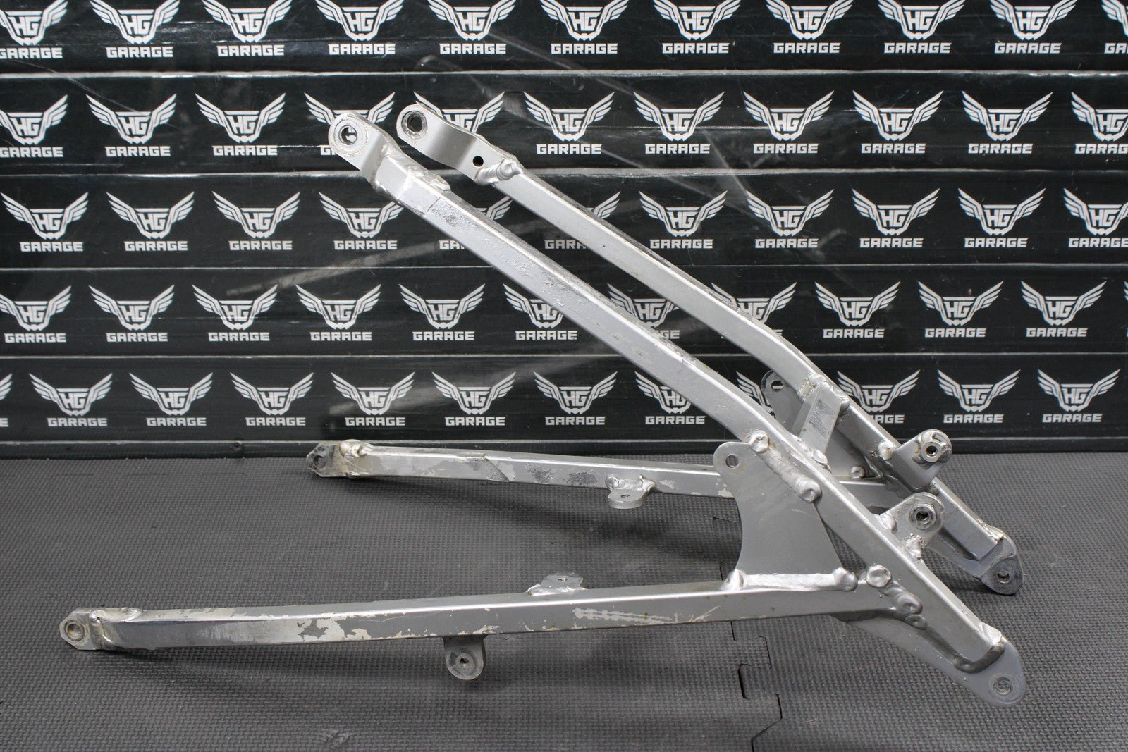 2000 SUZUKI RM125 RM250 OEM REAR BACK SUB FRAME SUBFRAME SUPPORT 41200 - 36E00 - hggarage