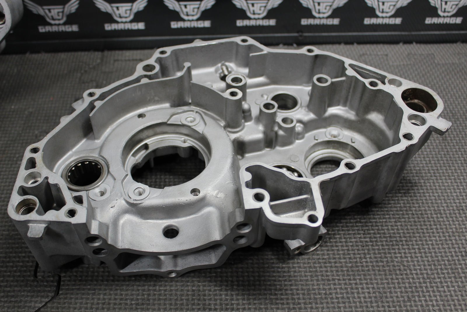 2000 YAMAHA YZ400F YZ426F OEM LEFT RIGHT ENGINE MOTOR CRANKCASE CRANK CASE BLOCK - hggarage