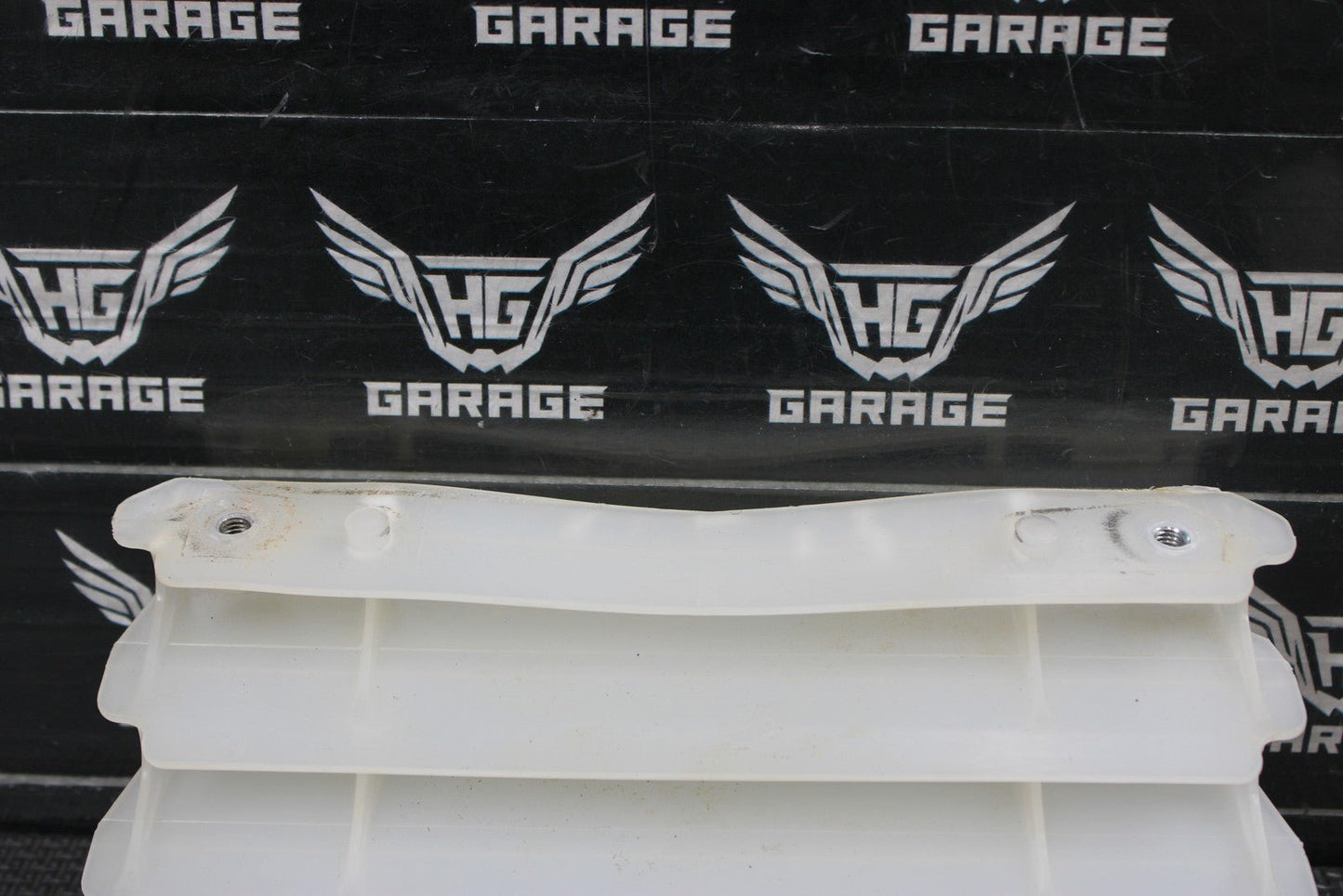 2004 00 - 08 KAWASAKI KX65 OEM RADIATOR GUARD SHIELD LOUVER VENT 14037 - 0047 - RZ - hggarage