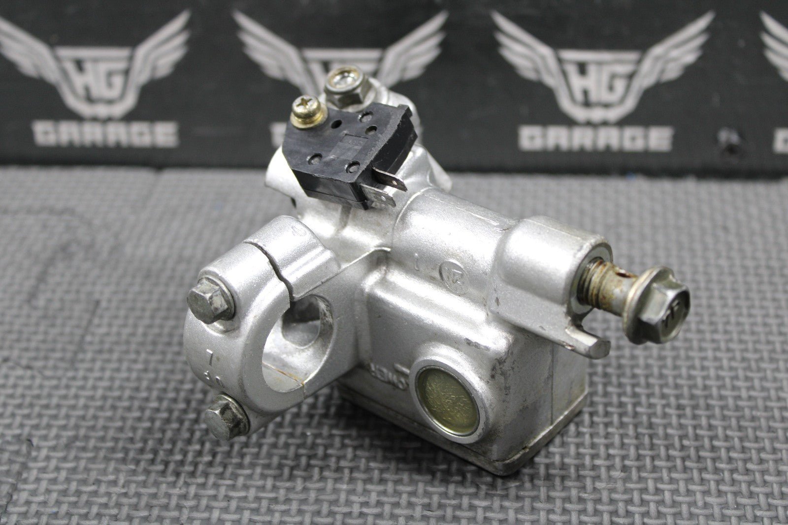 2003 KAWASAKI KLX400SR OEM NISSIN FRONT BRAKE MASTER CYLINDER 43015 - S010 - hggarage