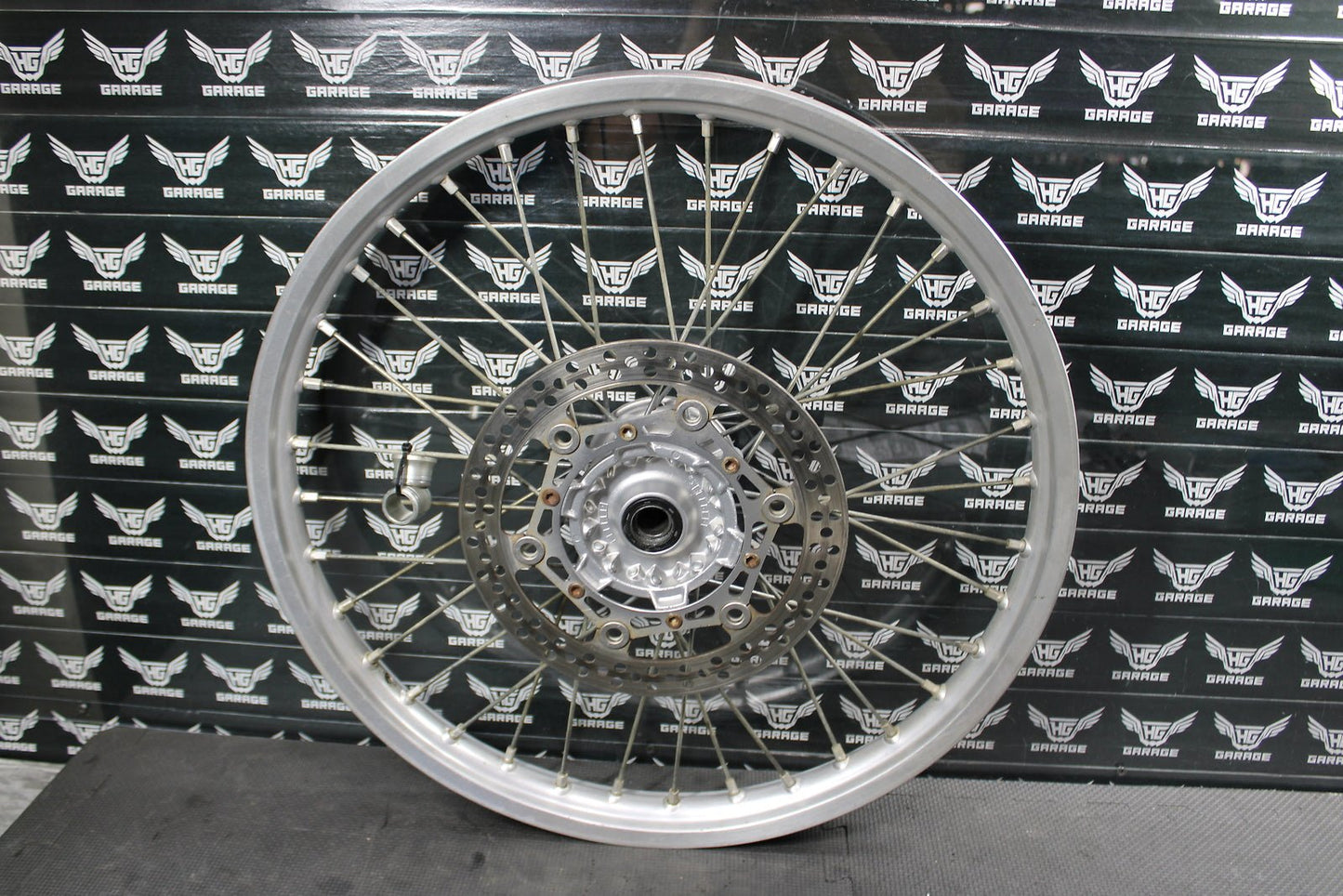 2006 YAMAHA YZ250F OEM EXCEL FRONT WHEEL RIM HUB ASSEMBLY 5NY - 25111 - 00 - 00 - hggarage