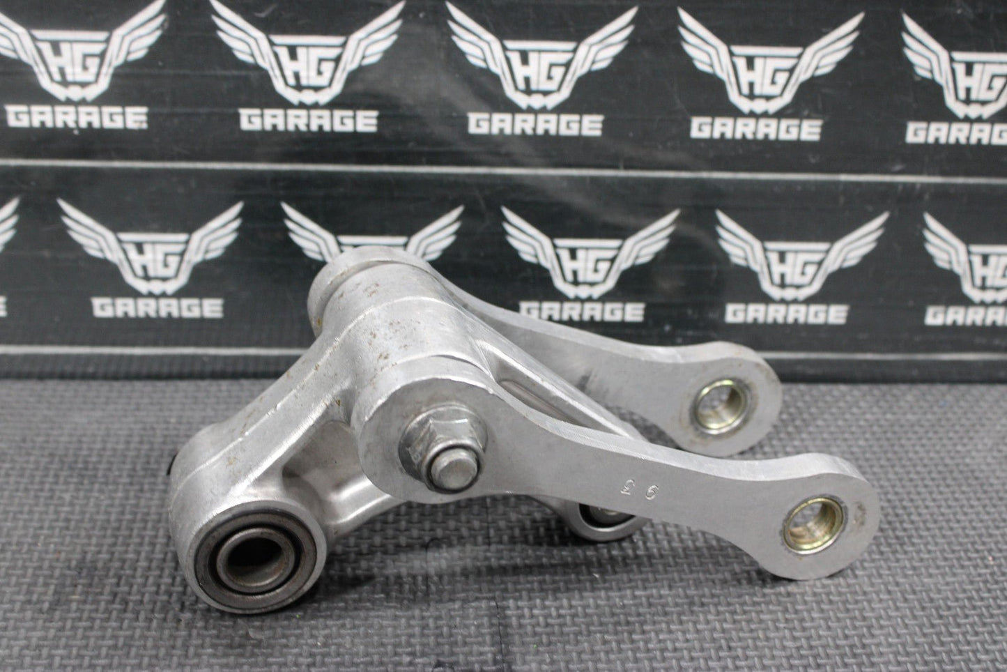 KAWASAKI 94 - 96 KX125 KX250 OEM REAR SHOCK LINKAGE LINKS RELAY DOG BONE SWINGARM - hggarage