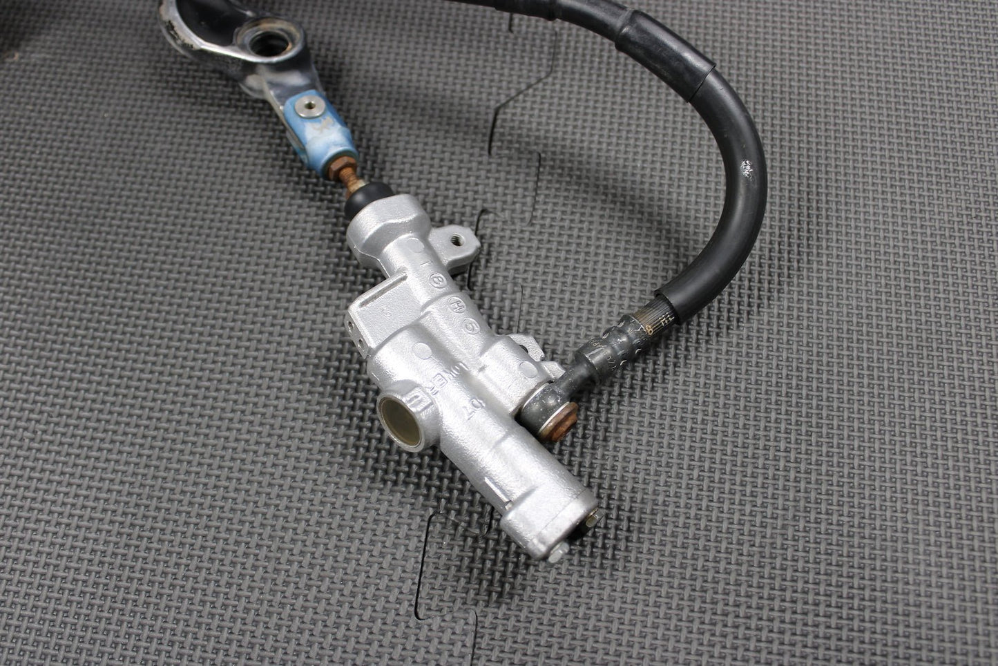 2009 YAMAHA YZ450F OEM NISSIN REAR BACK BRAKE CALIPER MASTER CYLINDER LEVER - hggarage