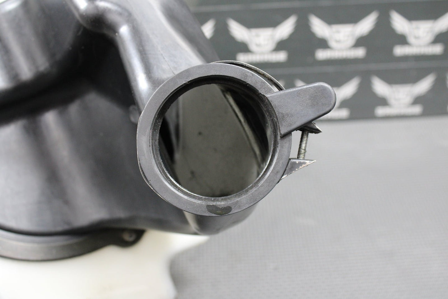 1998 1999 HONDA CR125R OEM AIRBOX AIR CLEANER CASE FILTER BOX INTAKE BOOT NICE! - hggarage