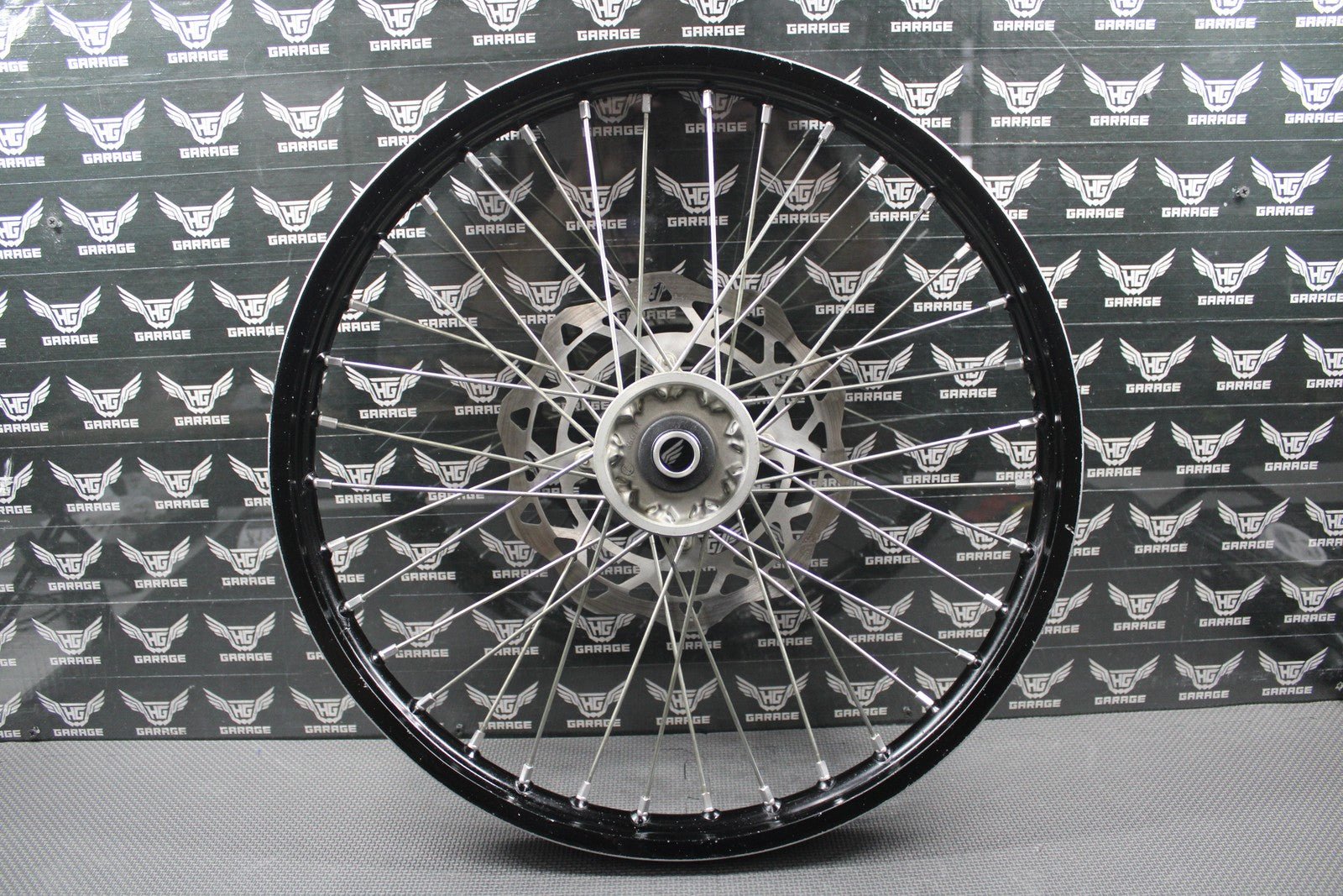 2020 SUZUKI RMZ250 RMZ450 OEM BLACK FRONT WHEEL RIM HUB ROTOR 54100 - 37K00 GOOD! - hggarage