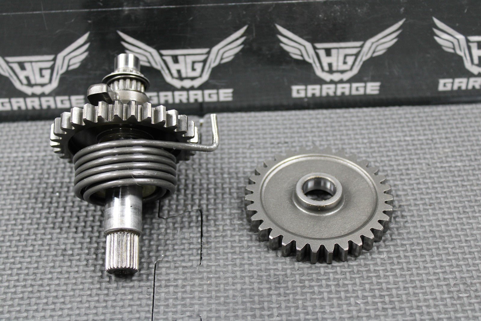 1993 88 - 93 KAWASAKI KX125 OEM KICKSTART KICK START SHAFT W IDLER GEAR 13066 - 1019 - hggarage
