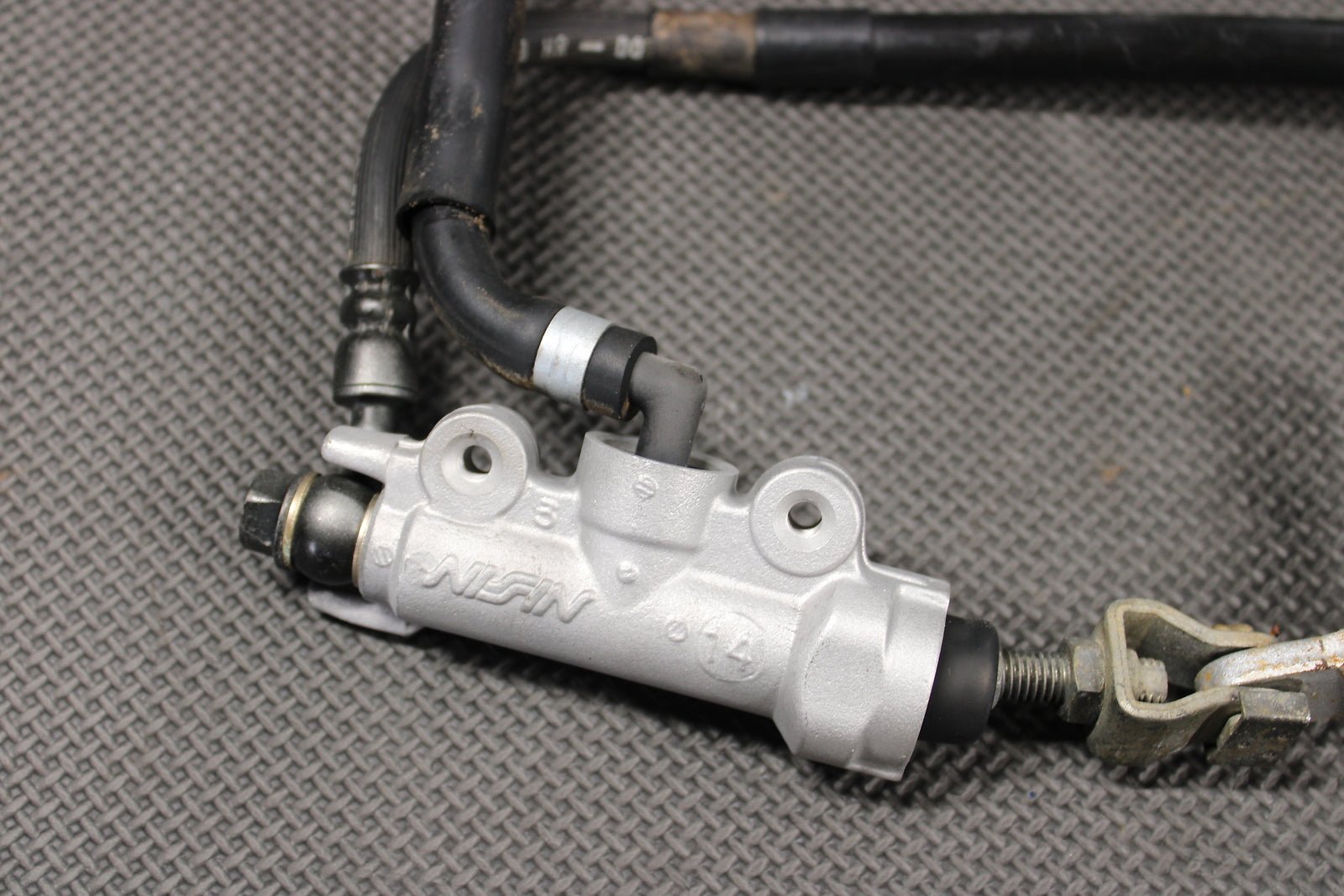 2001 Honda XR250R OEM Nissin Rear Back Brake Caliper Master Cylinder Lever - hggarage