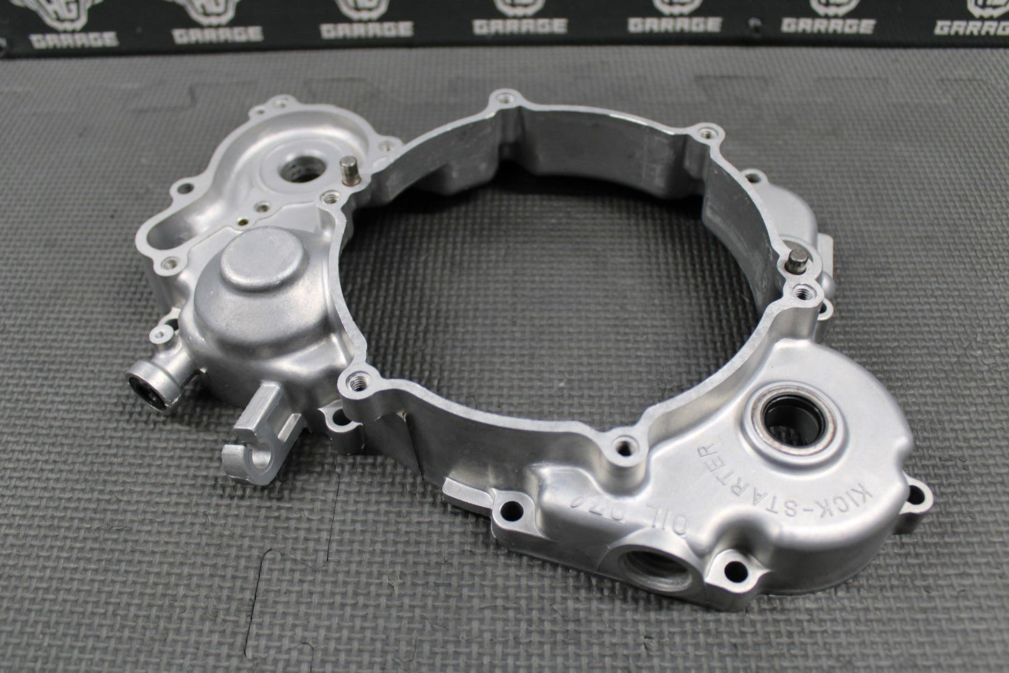 1991 KAWASAKI KX125 OEM RIGHT SIDE CRANKCASE INNER CLUTCH COVER 14032 - 1295 NICE - hggarage