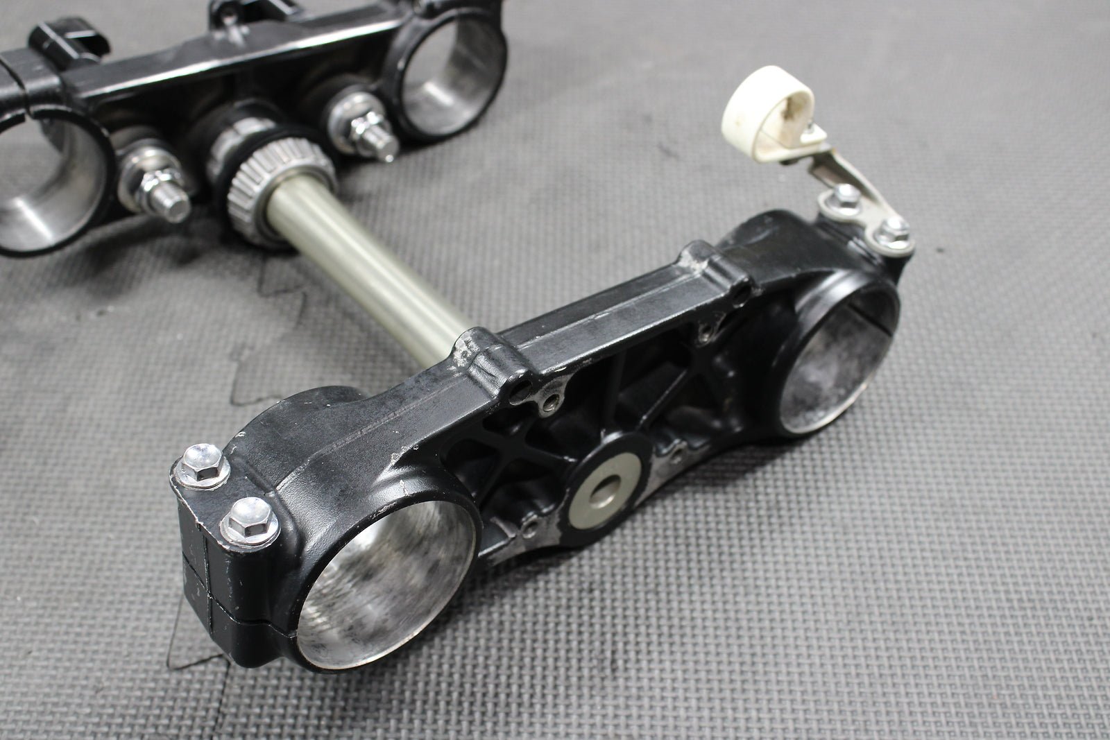 2009 Kawasaki KX250F OEM Front Forks Lower Upper Triple Tree Stem Clamp - hggarage