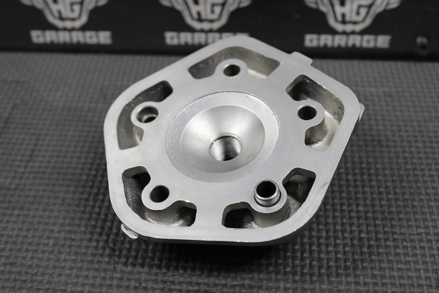 2005 03 - 08 KTM 65 SX OEM ENGINE MOTOR CYLINDER HEAD COVER CAP DOME 46030006700 - hggarage