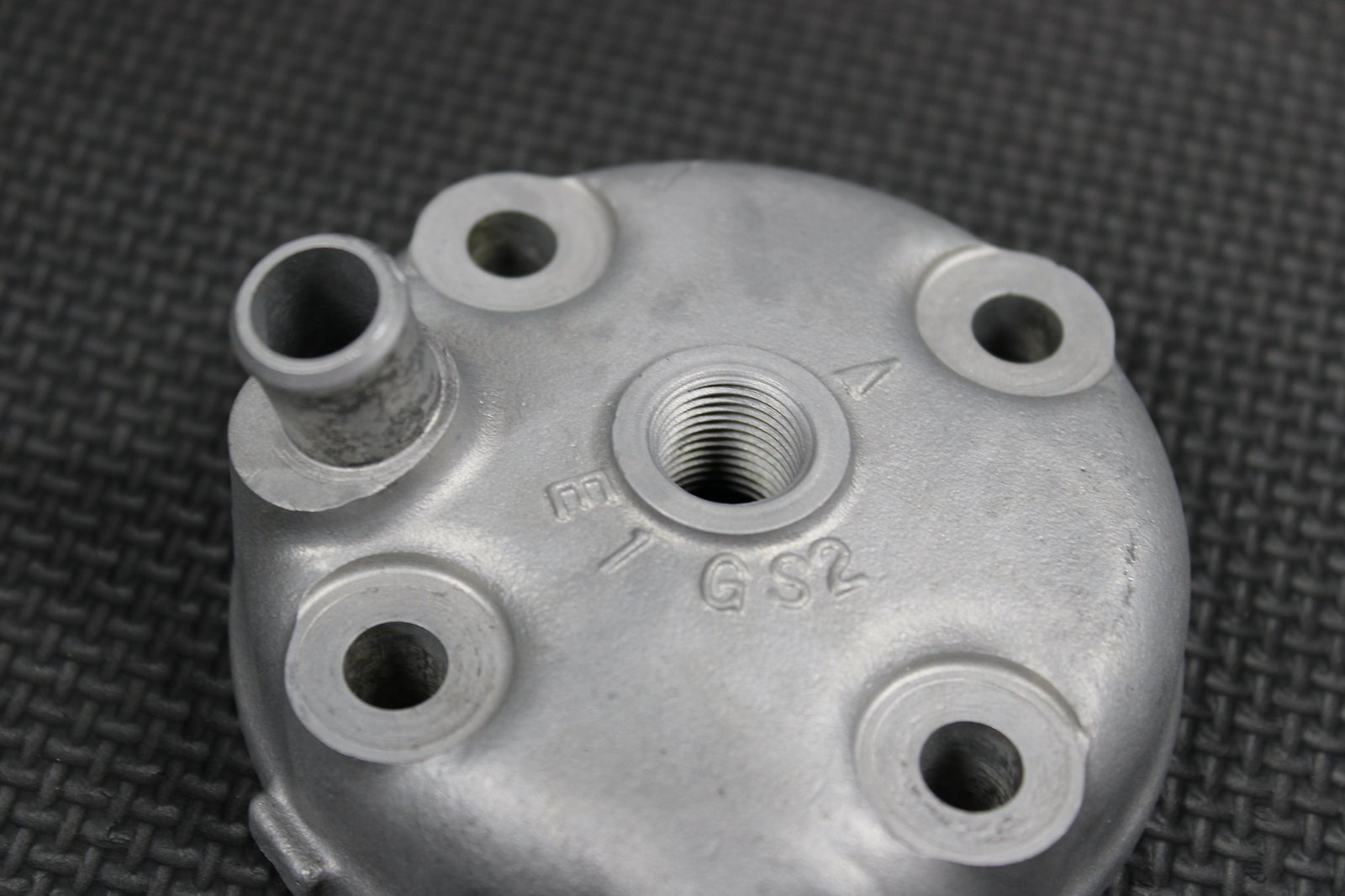 1993 Honda CR80R 92 - 95 OEM Engine Motor Cylinder Head 12200 - GS2 - 620 - hggarage