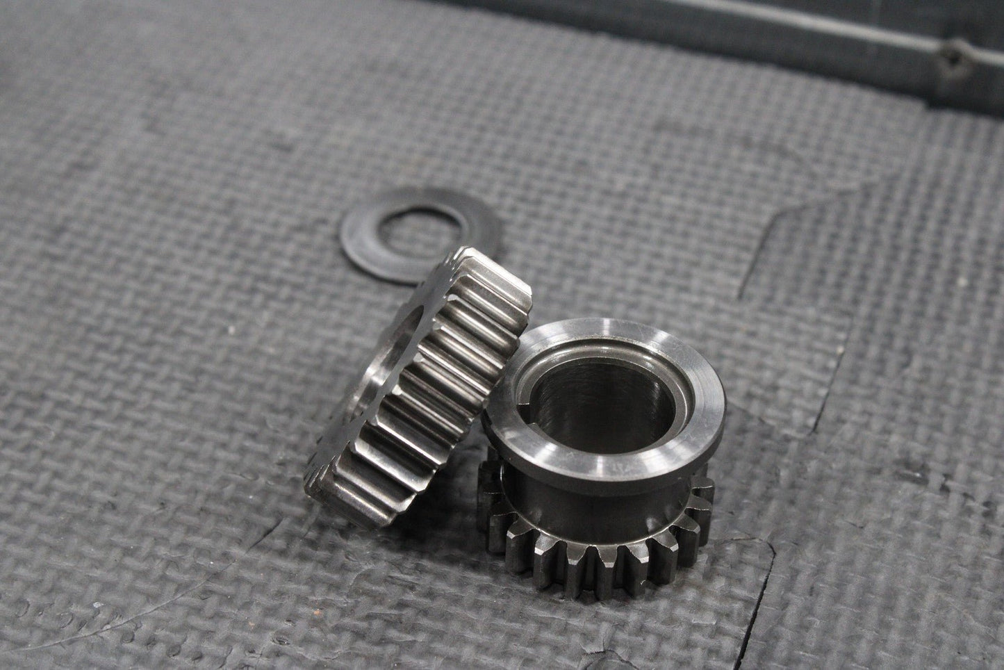 2008 KAWASAKI 08 - 11 KLX140 OEM ENGINE CRANKSHAFT CRANK SHAFT PRIMARY GEAR - hggarage