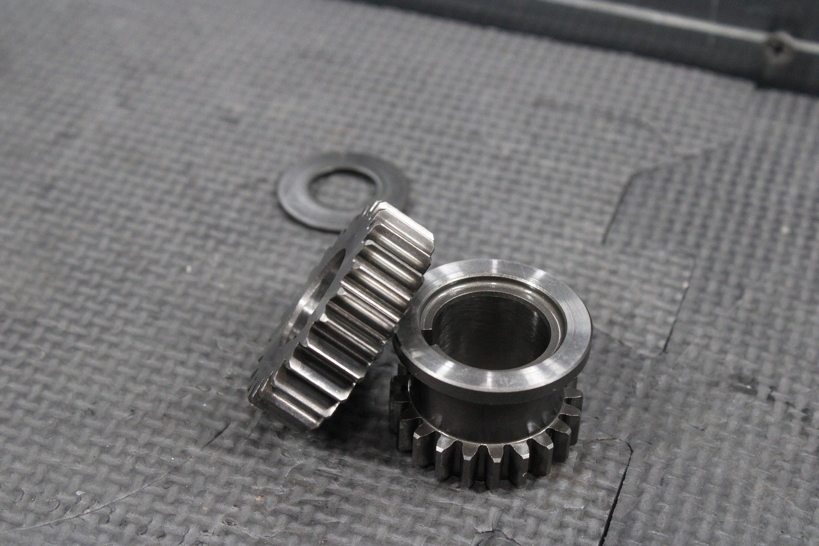 2008 KAWASAKI 08 - 11 KLX140 OEM ENGINE CRANKSHAFT CRANK SHAFT PRIMARY GEAR - hggarage