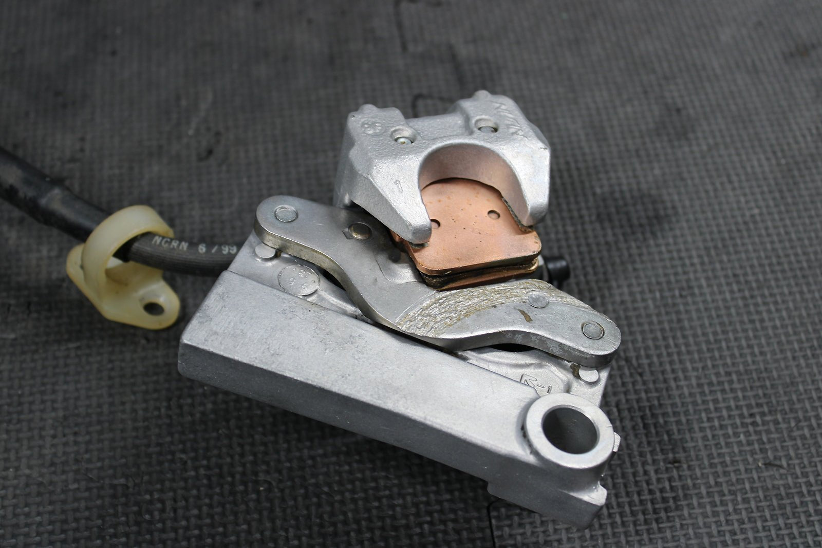 2000 KAWASAKI 98 - 00 KX100 KX80 OEM REAR BACK BRAKE CALIPER MASTER CYLINDER LEVER - hggarage