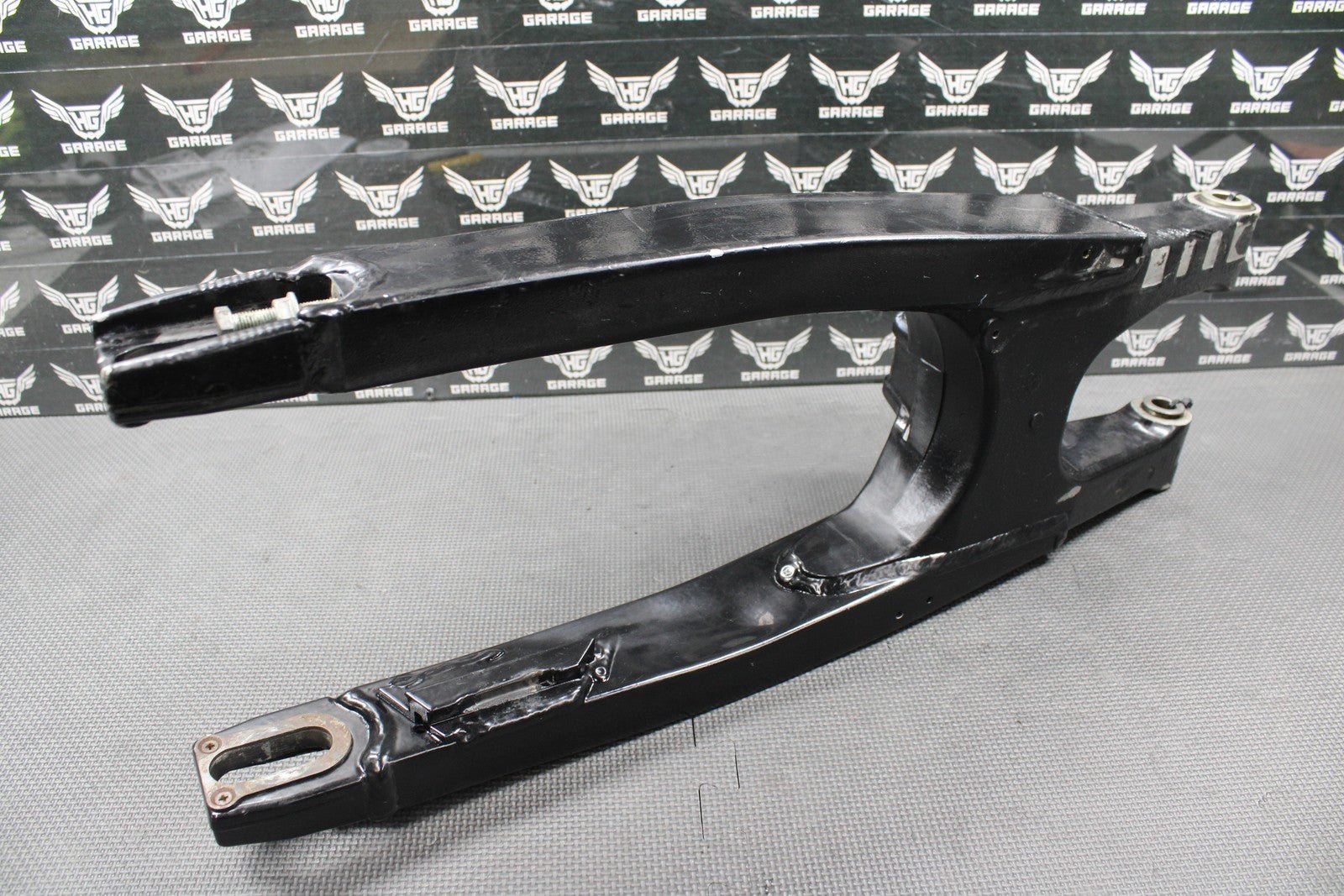 2003 SUZUKI RM125 RM250 K3 OEM SWINGARM SWING ARM REAR SUSPENSION 61000 - 37F10 - hggarage