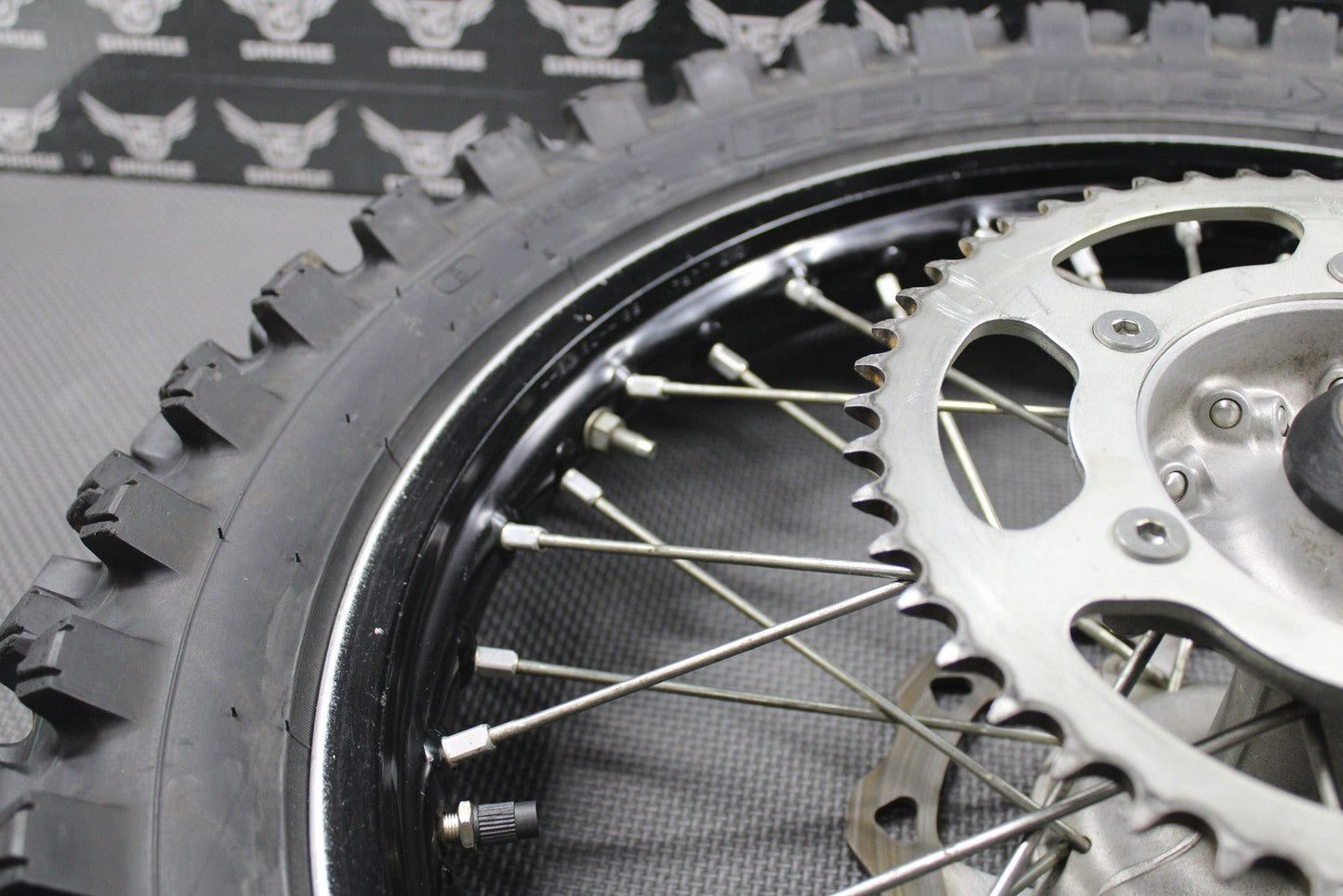 2019 2020 SUZUKI RMZ250 OEM DID REAR BACK WHEEL RIM HUB TIRE 19 x 1.85 GOOD! - hggarage