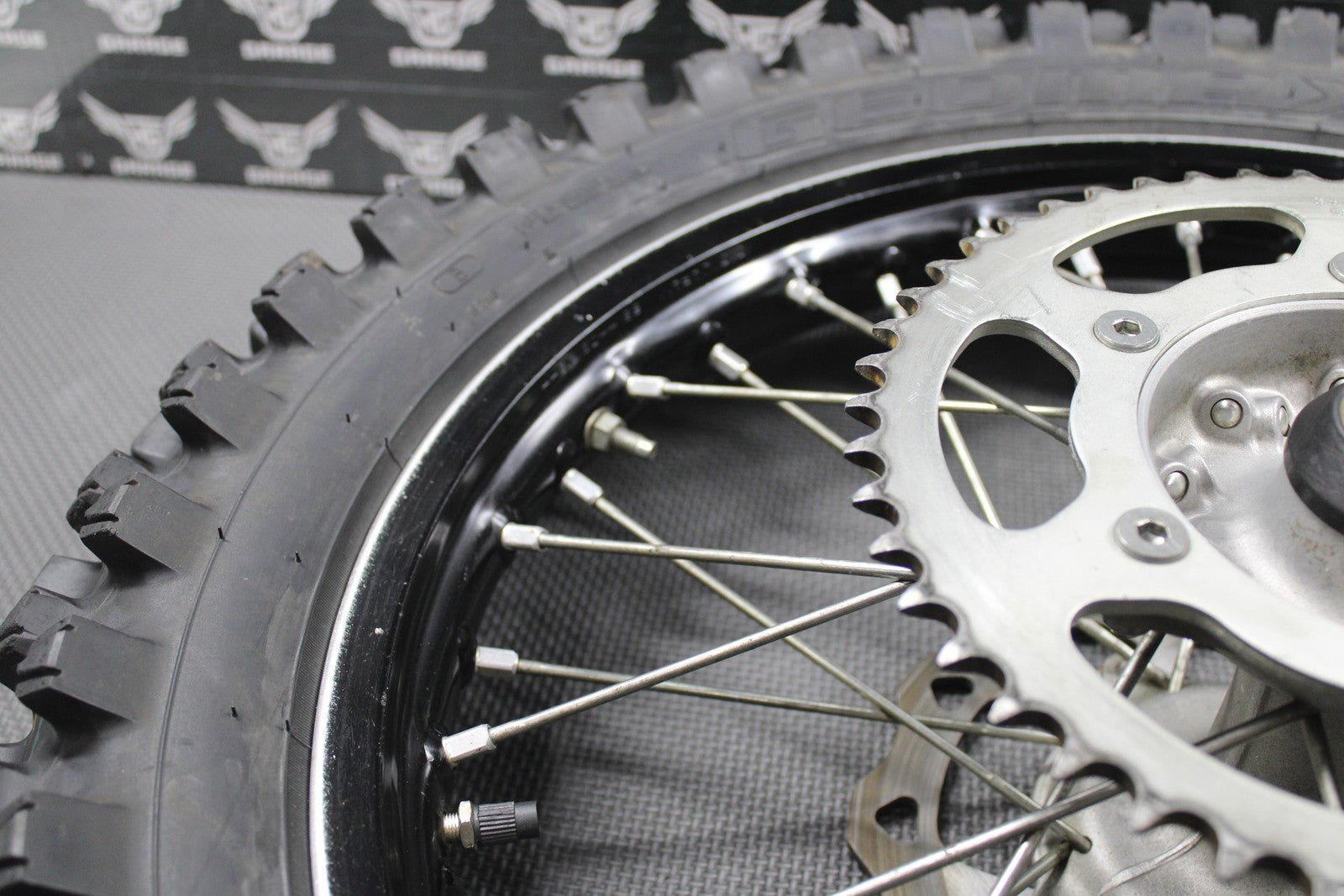 2019 2020 SUZUKI RMZ250 OEM DID REAR BACK WHEEL RIM HUB TIRE 19 x 1.85 GOOD! - hggarage