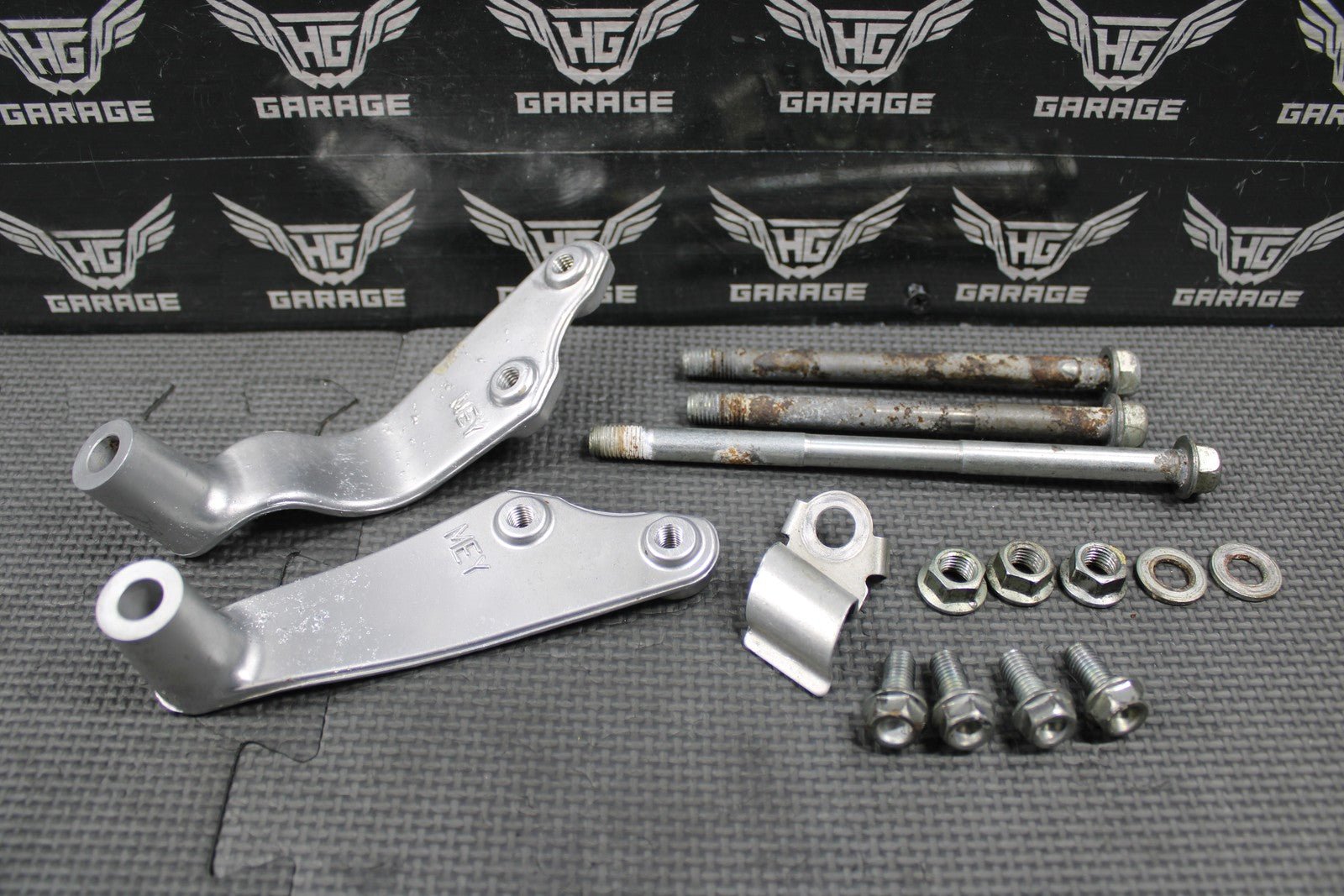 2006 HONDA CRF450X 05 - 17 OEM ENGINE MOTOR MOUNT STAY BRACKETS BOLTS HARDWARE - hggarage