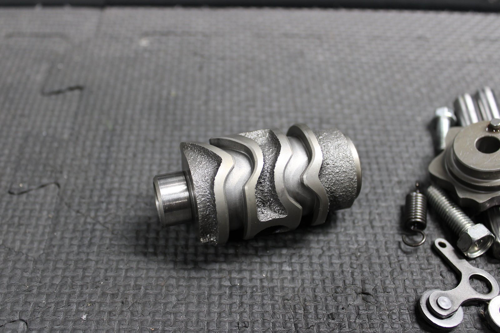 2015 KAWASAKI KX100 KX80 KX85 OEM ENGINE TRANSMISSION TRANNY ASSEMBLY GEARS - hggarage