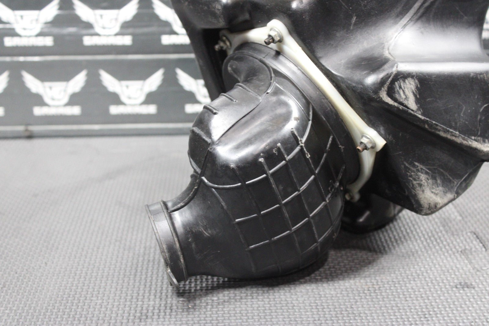 2001 KAWASAKI KX100 OEM AIRBOX INTAKE AIR CLEANER CASE INTAKE BOOT 14073 - 1785 - hggarage