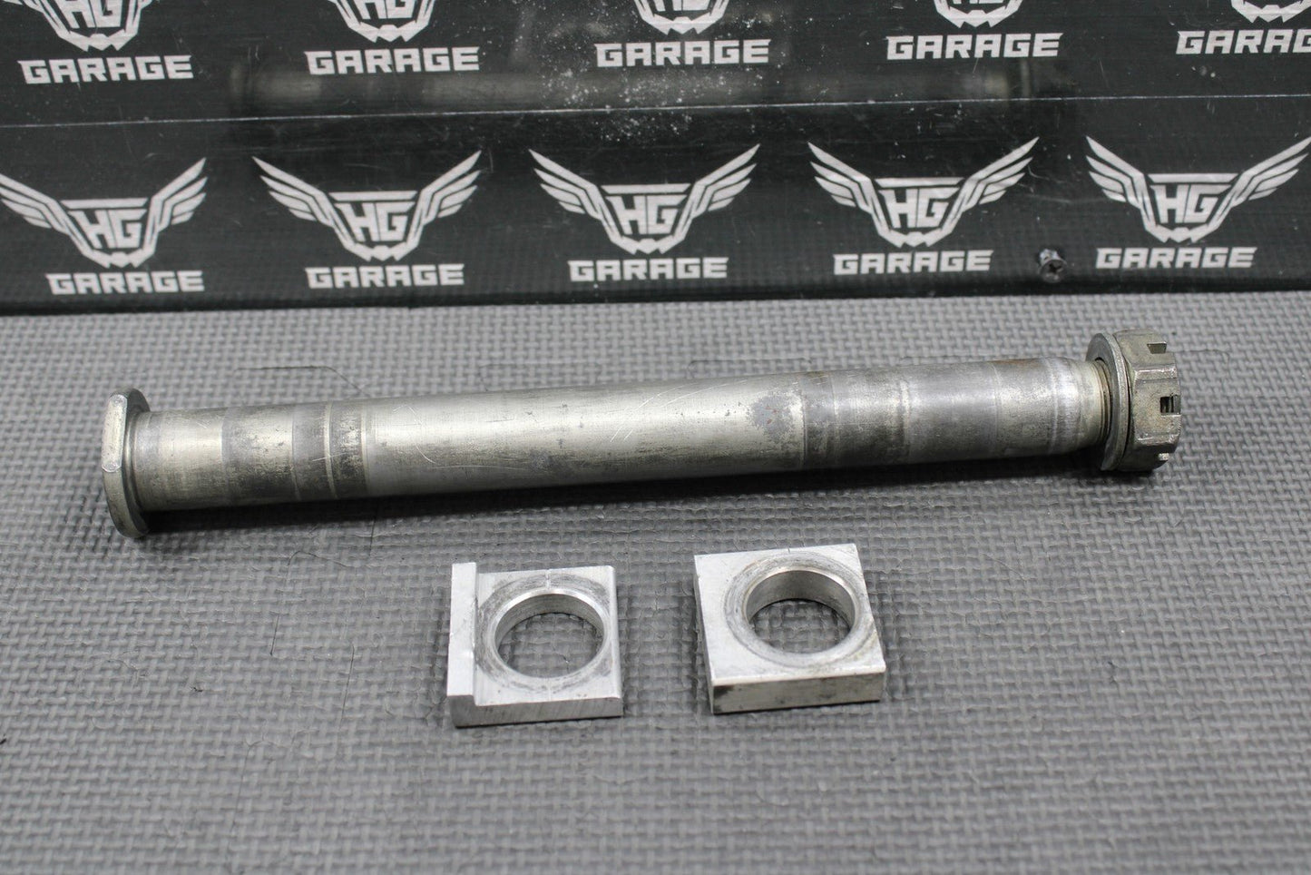 2014 KAWASAKI 04 - 14 KX250F OEM REAR AXLE BACK WHEEL RIM PIVOT BOLT 41068 - 1466 - hggarage