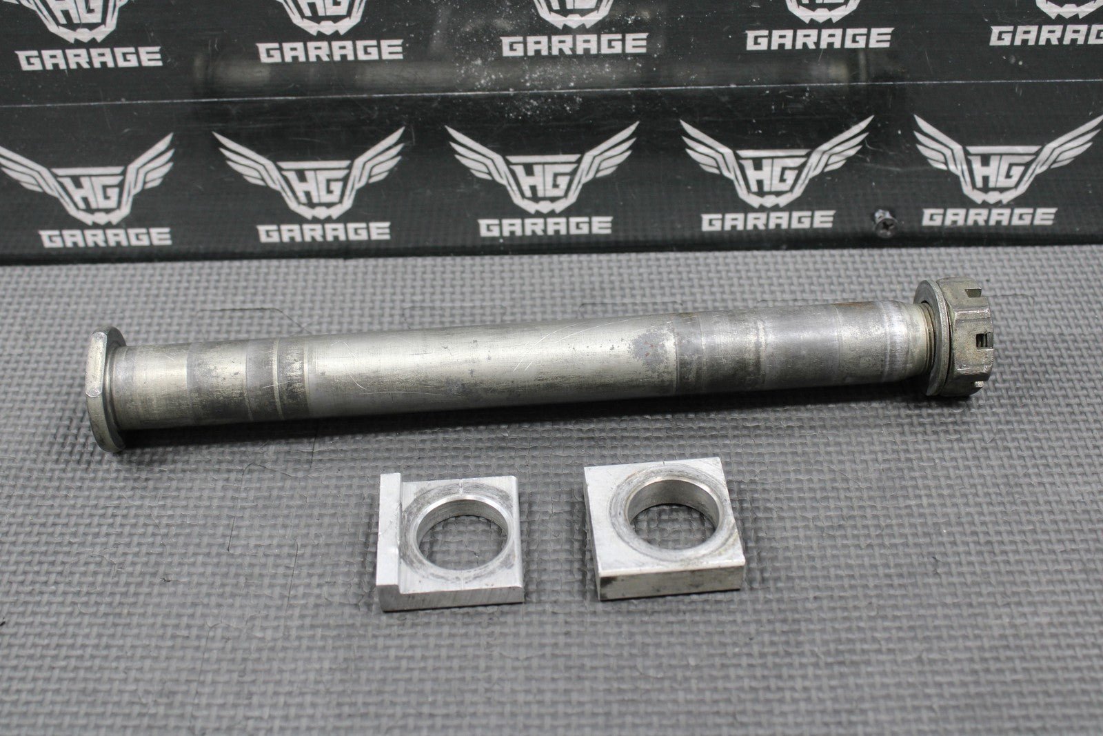 2014 KAWASAKI 04 - 14 KX250F OEM REAR AXLE BACK WHEEL RIM PIVOT BOLT 41068 - 1466 - hggarage