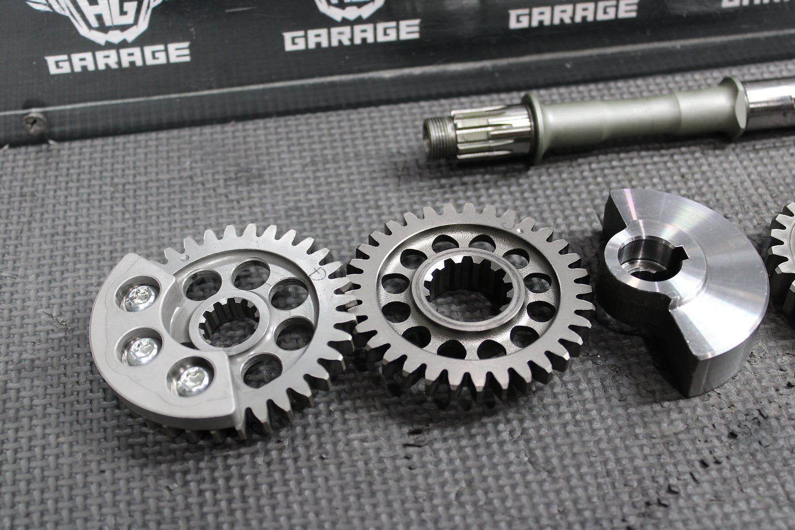 2006 Yamaha YZ450F OEM Engine Motor Crankshaft Balancer Assembly - hggarage