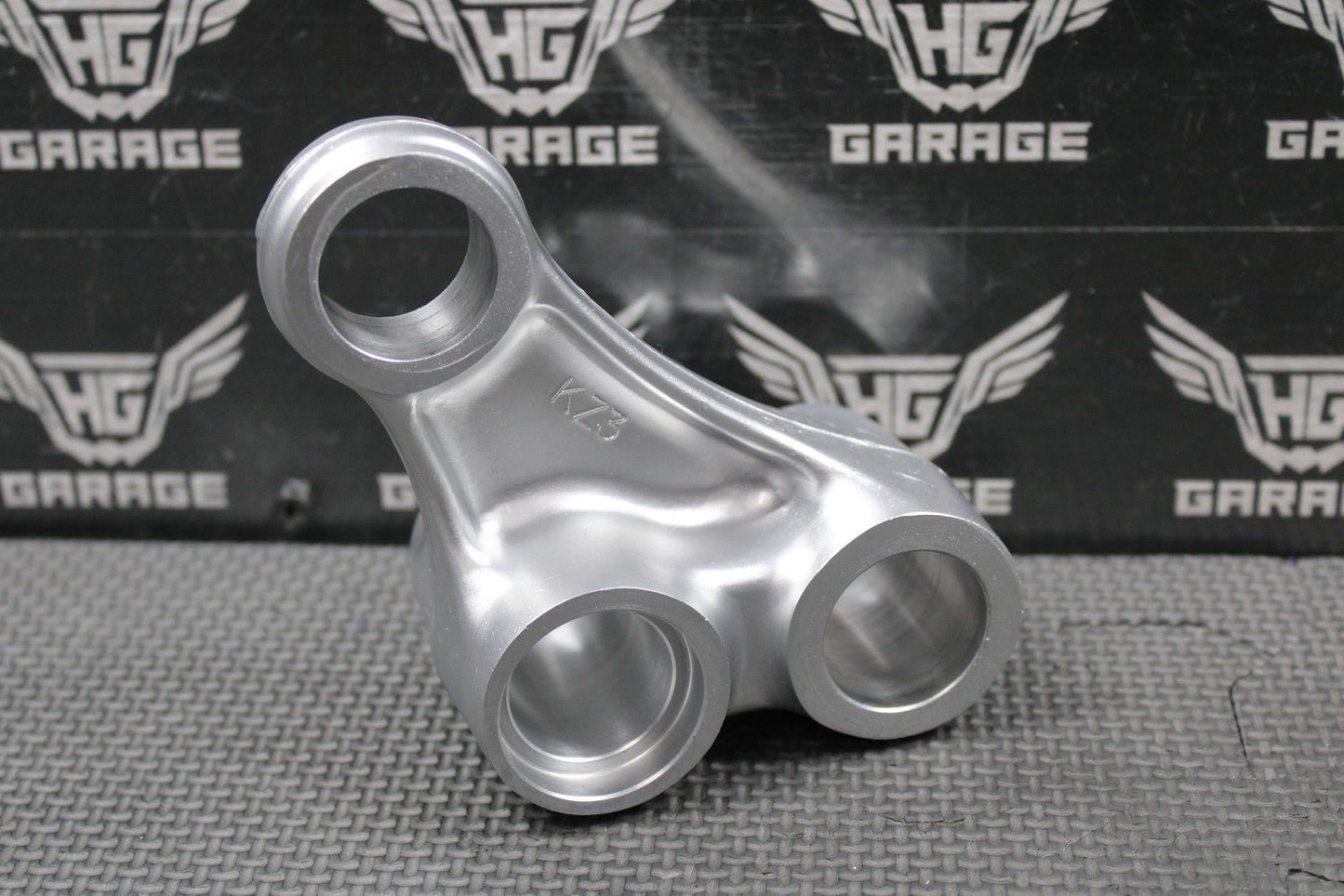 2001 96 - 01 HONDA CR500R OEM REAR SHOCK LINKAGE CUSHION ARM 52465 - MAC - 740 NICE! - hggarage