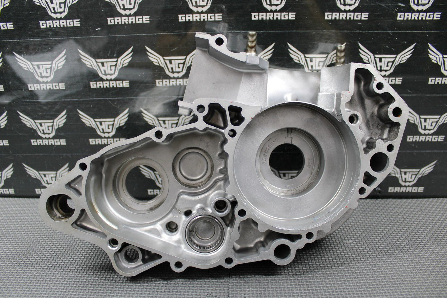 1995 SUZUKI RMX250 MODEL S OEM LEFT ENGINE MOTOR CRANKCASE CRANK CASE 11301 - 4486 - hggarage