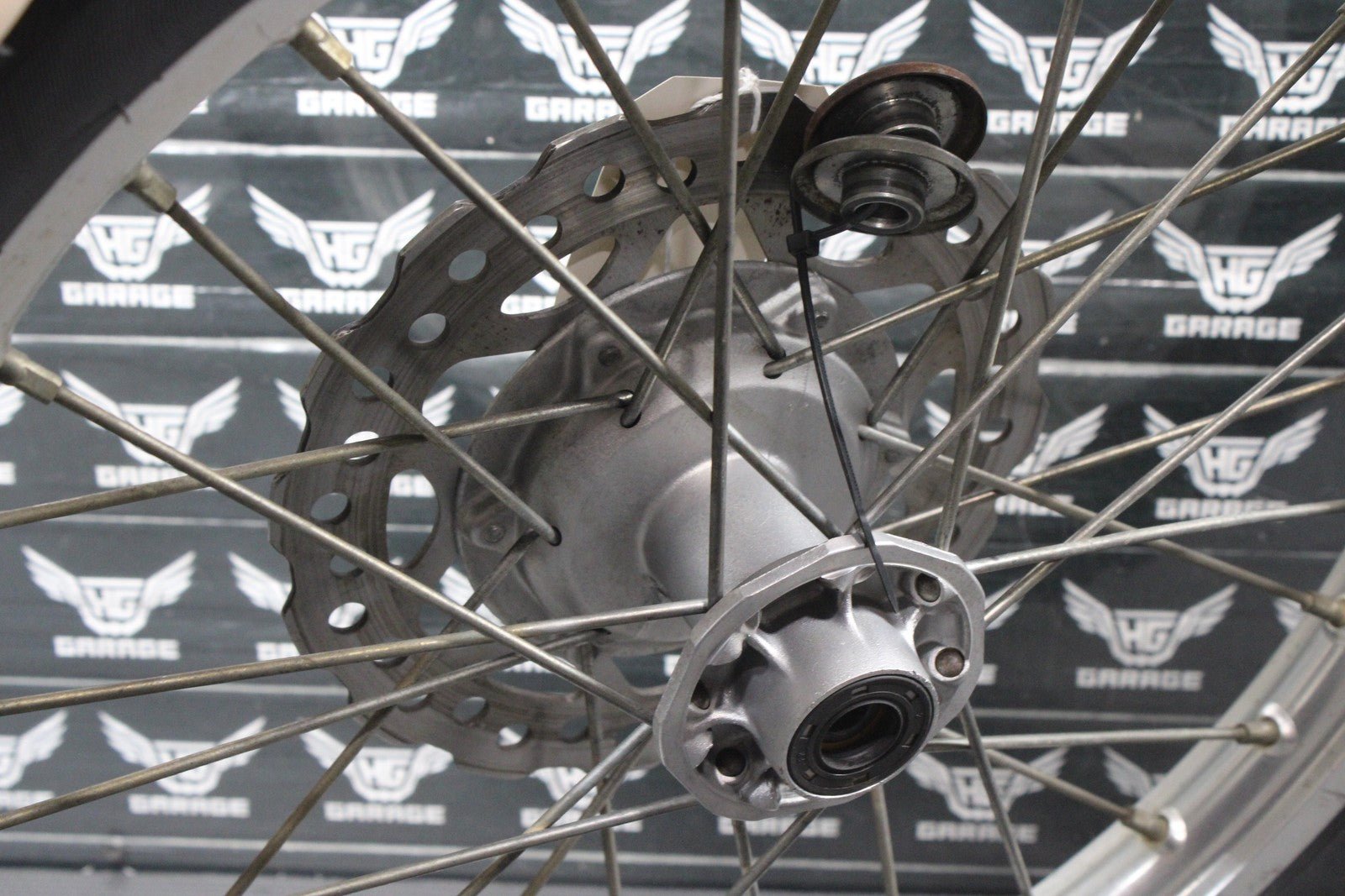 2008 KAWASAKI KLX140 17" SMALL WHEEL OEM FRONT WHEEL RIM HUB SPOKES - hggarage