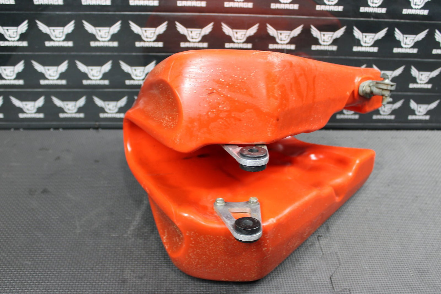 1986 HONDA XR250R OEM GAS FUEL TANK CELL PETROL RESERVOIR 17520 - KT1 - 670ZA - hggarage
