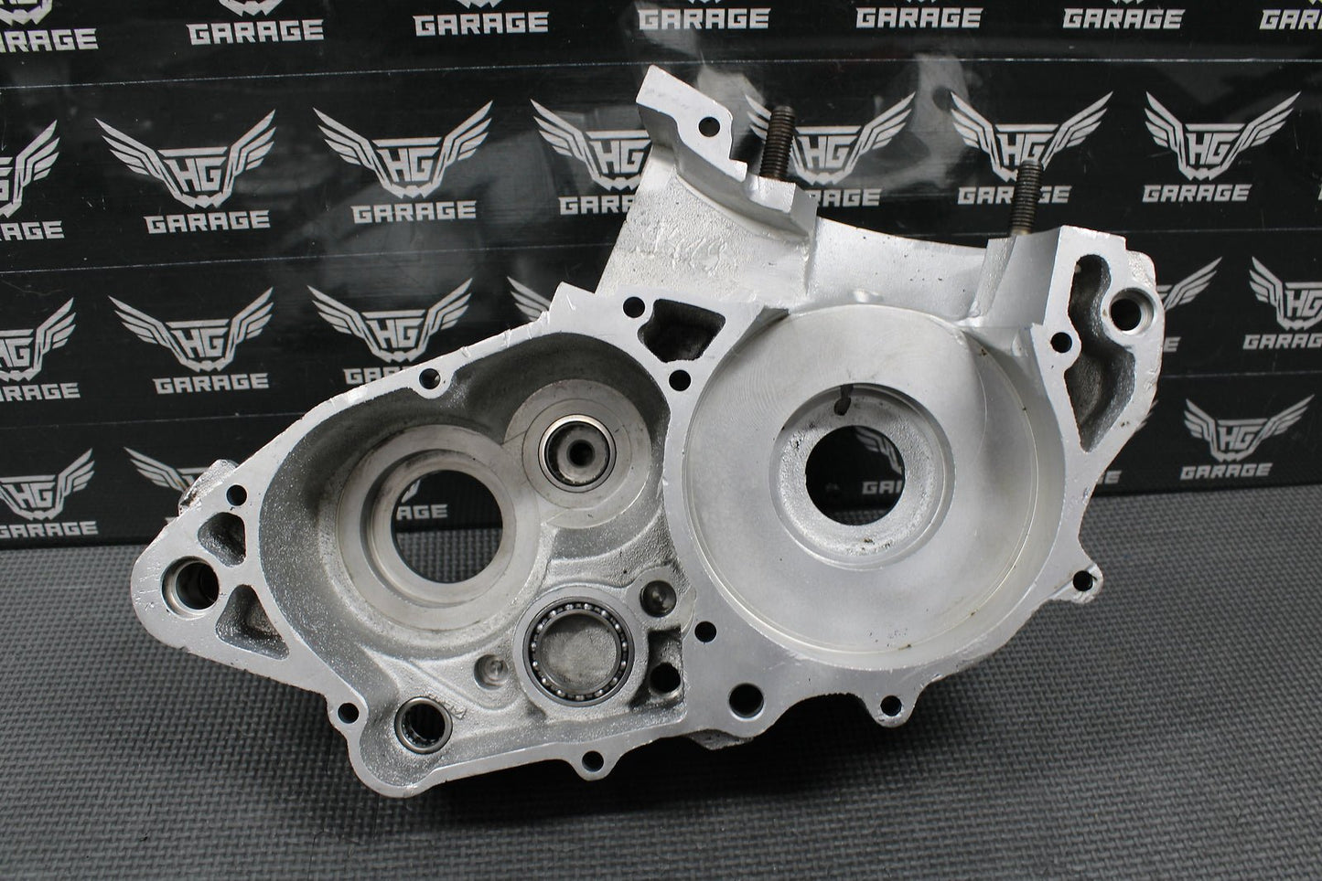 1991 KTM 300 EXC OEM LEFT RIGHT ENGINE MOTOR CRANKCASE CRANK CASES 54630004200 - hggarage