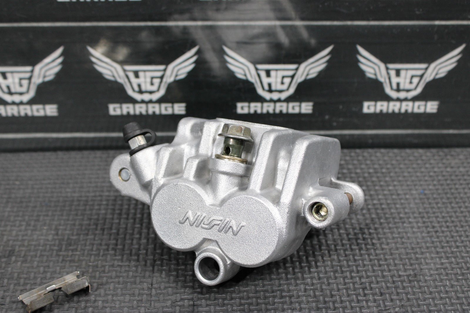 1996 SUZUKI RM250 OEM NISSIN FRONT BRAKE CALIPER 59300 - 36E63 - 999 - hggarage
