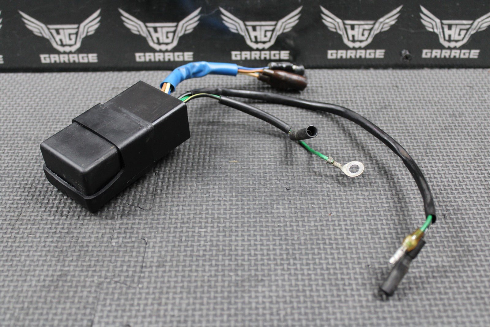 1987 1988 HONDA CR250R OEM CDI ECU COMPUTER IGNITION UNIT BOX 30400 - KS7 - 832 NICE - hggarage